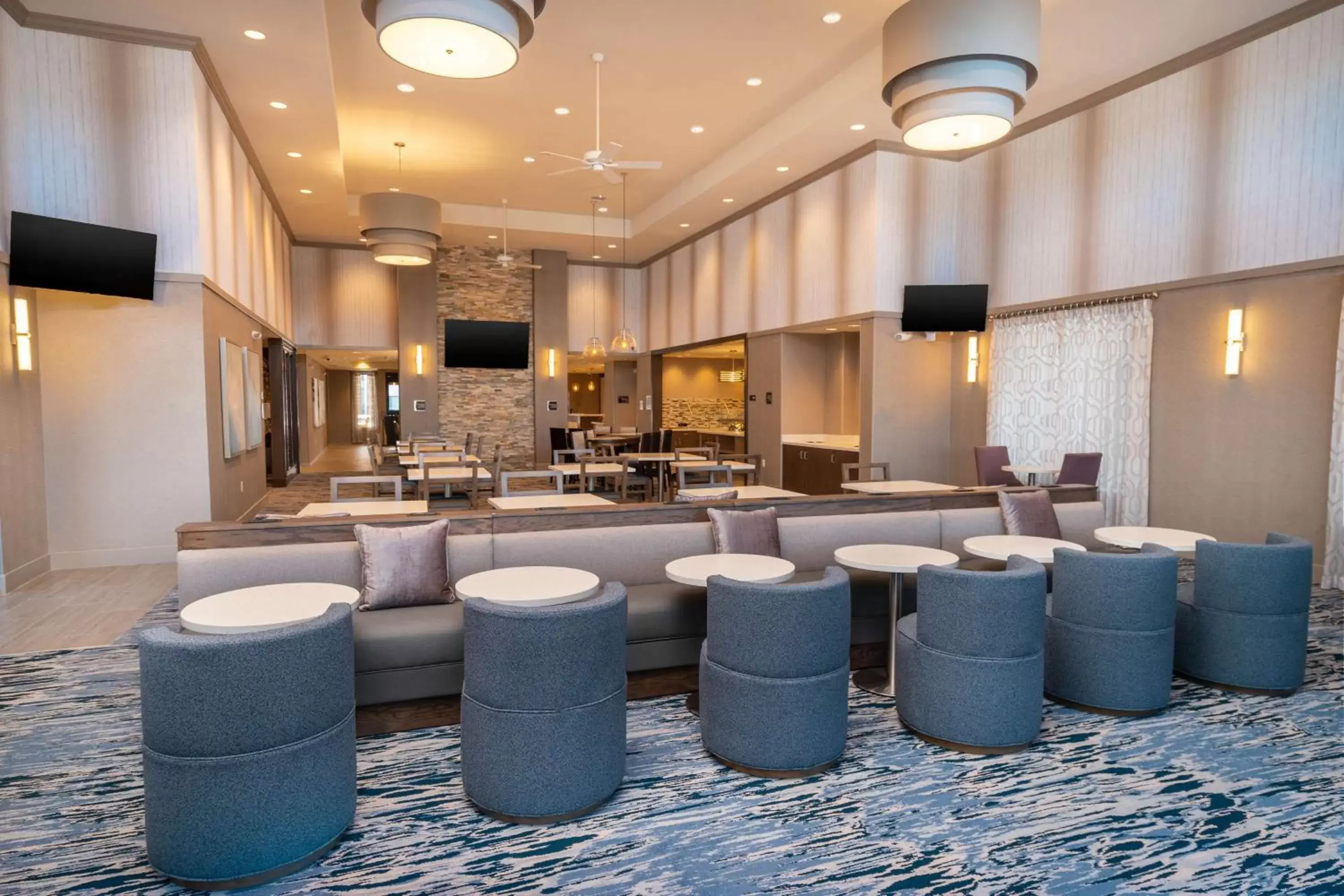 Lobby or reception, Lounge/Bar in Homewood Suites By Hilton Livermore, Ca