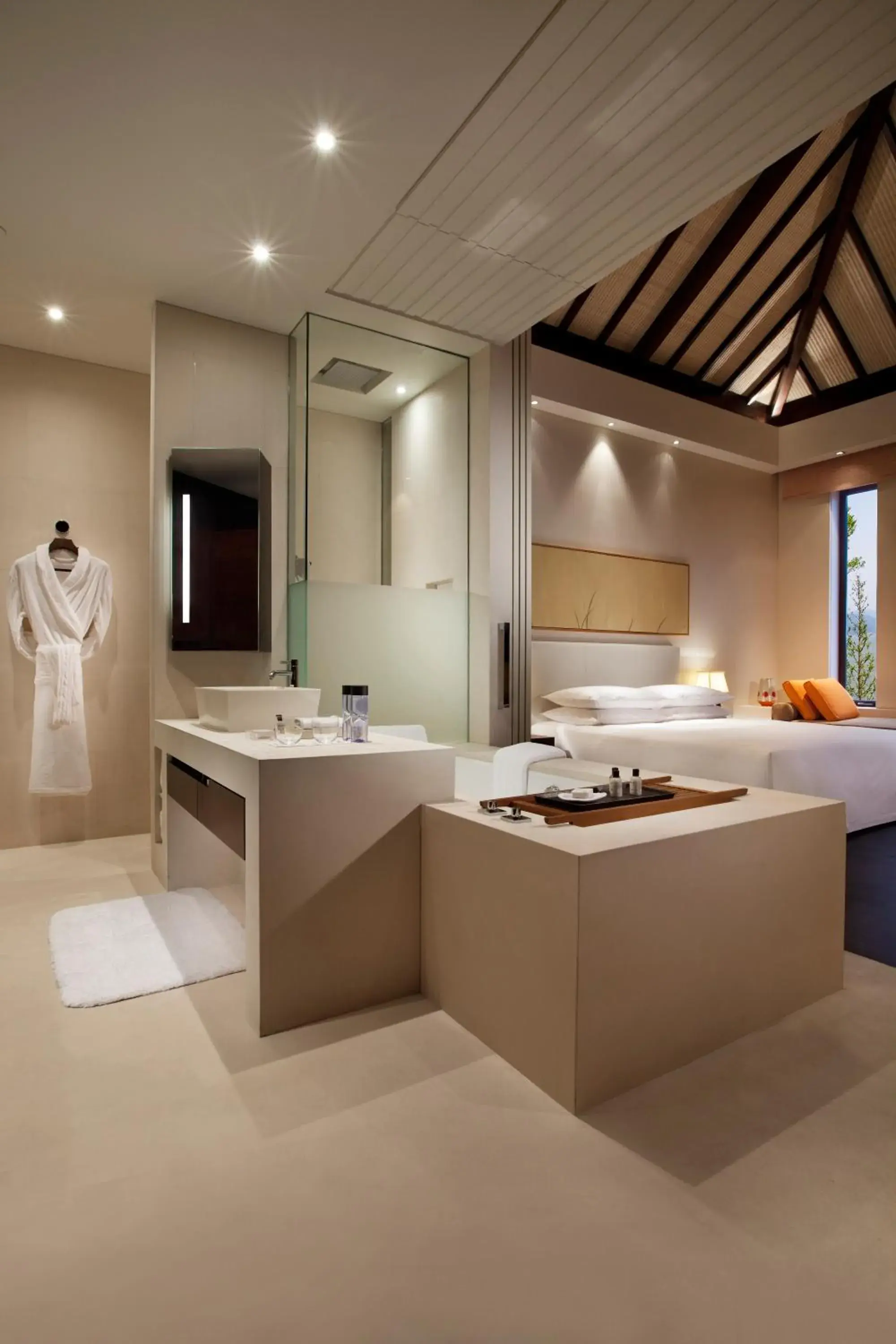 Photo of the whole room, Bathroom in Park Hyatt Ningbo Resort & Spa