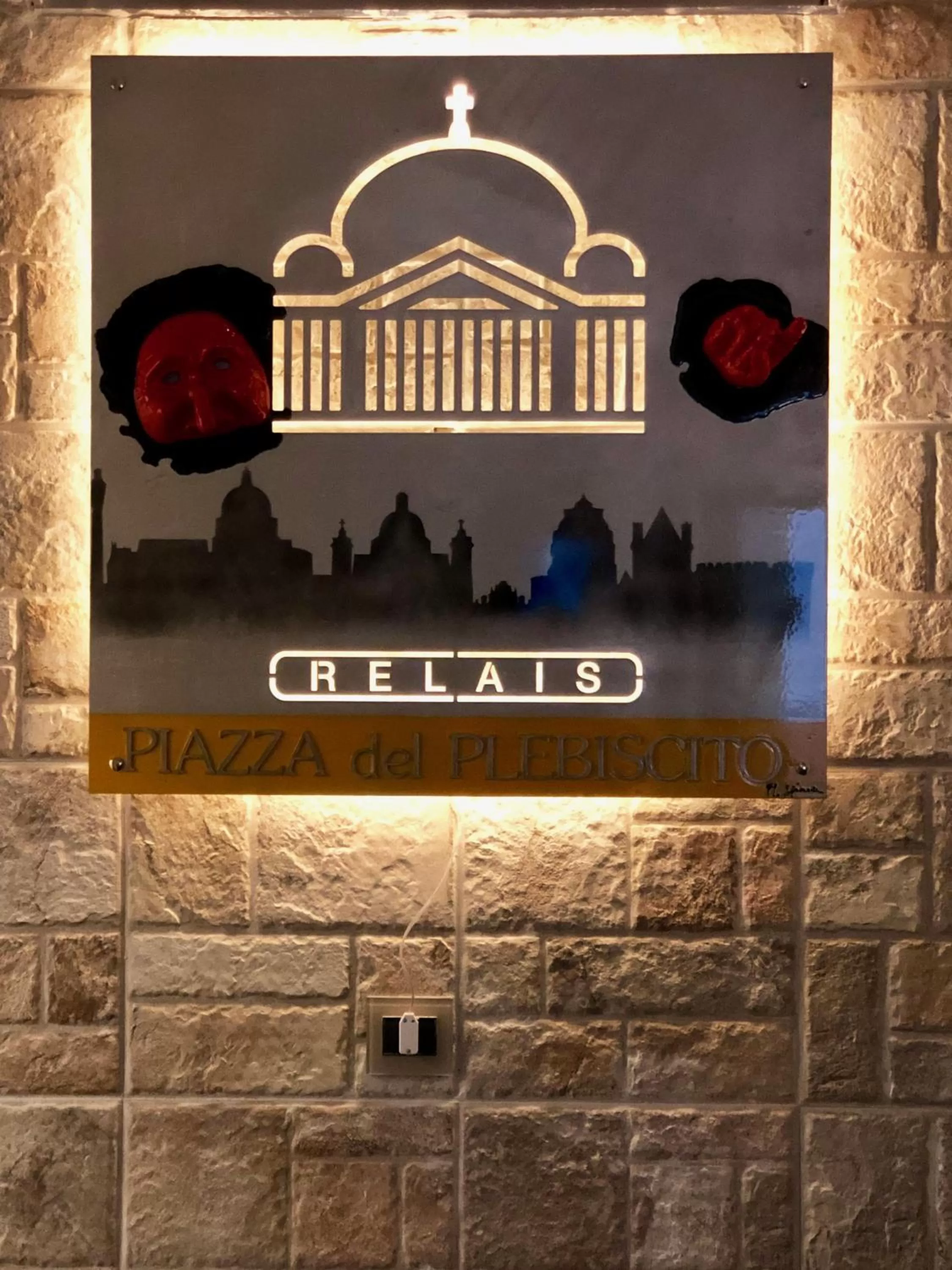 Property logo or sign in Relais Piazza Del Plebiscito B&B