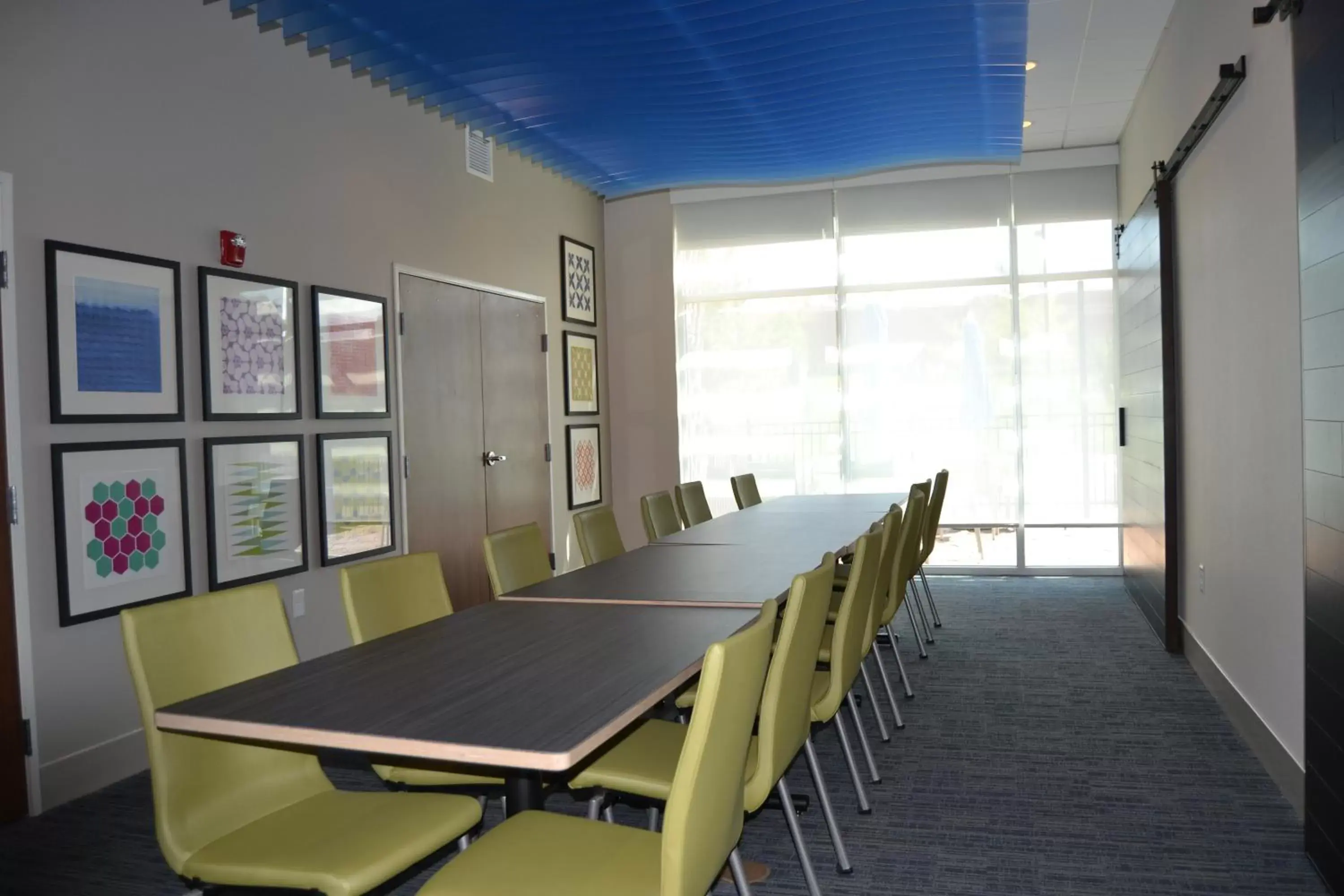 Meeting/conference room in Holiday Inn Express & Suites Goodlettsville N - Nashville, an IHG Hotel