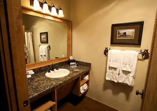 Bathroom in Wildcatter Ranch and Resort