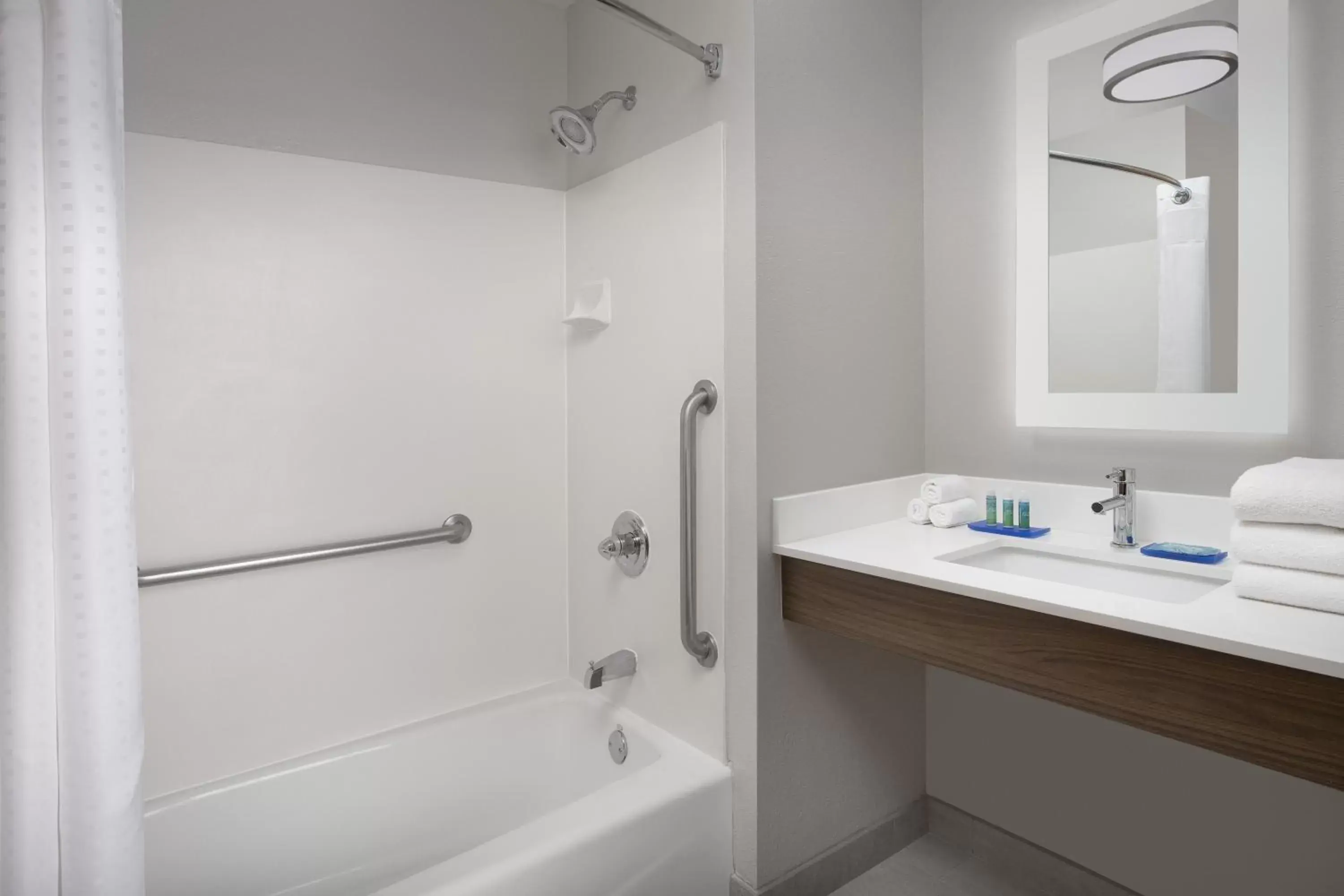 Bathroom in Holiday Inn Express San Antonio North Riverwalk Area, an IHG Hotel