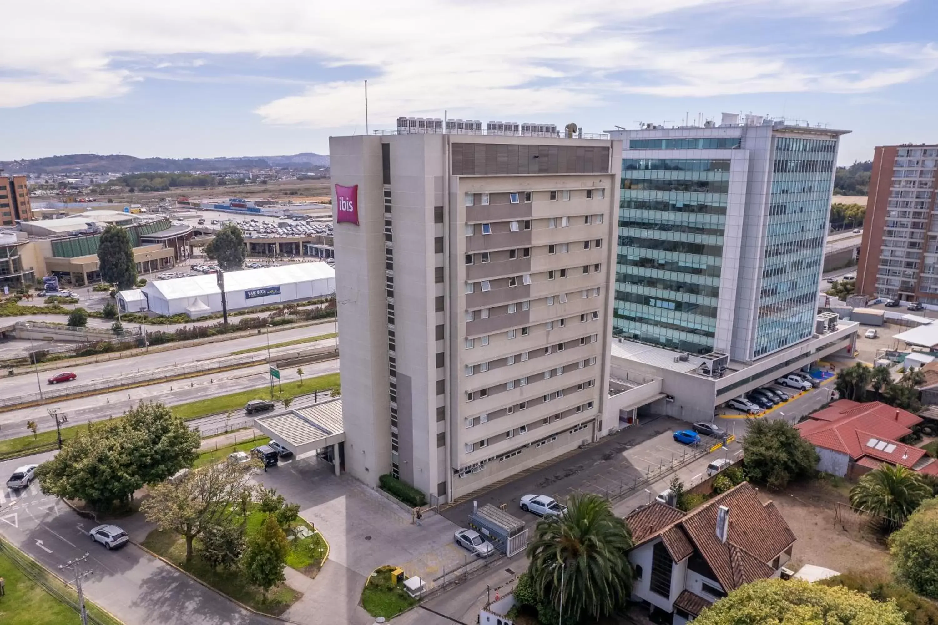 Property building in ibis Concepcion Property building in ibis Concepcion