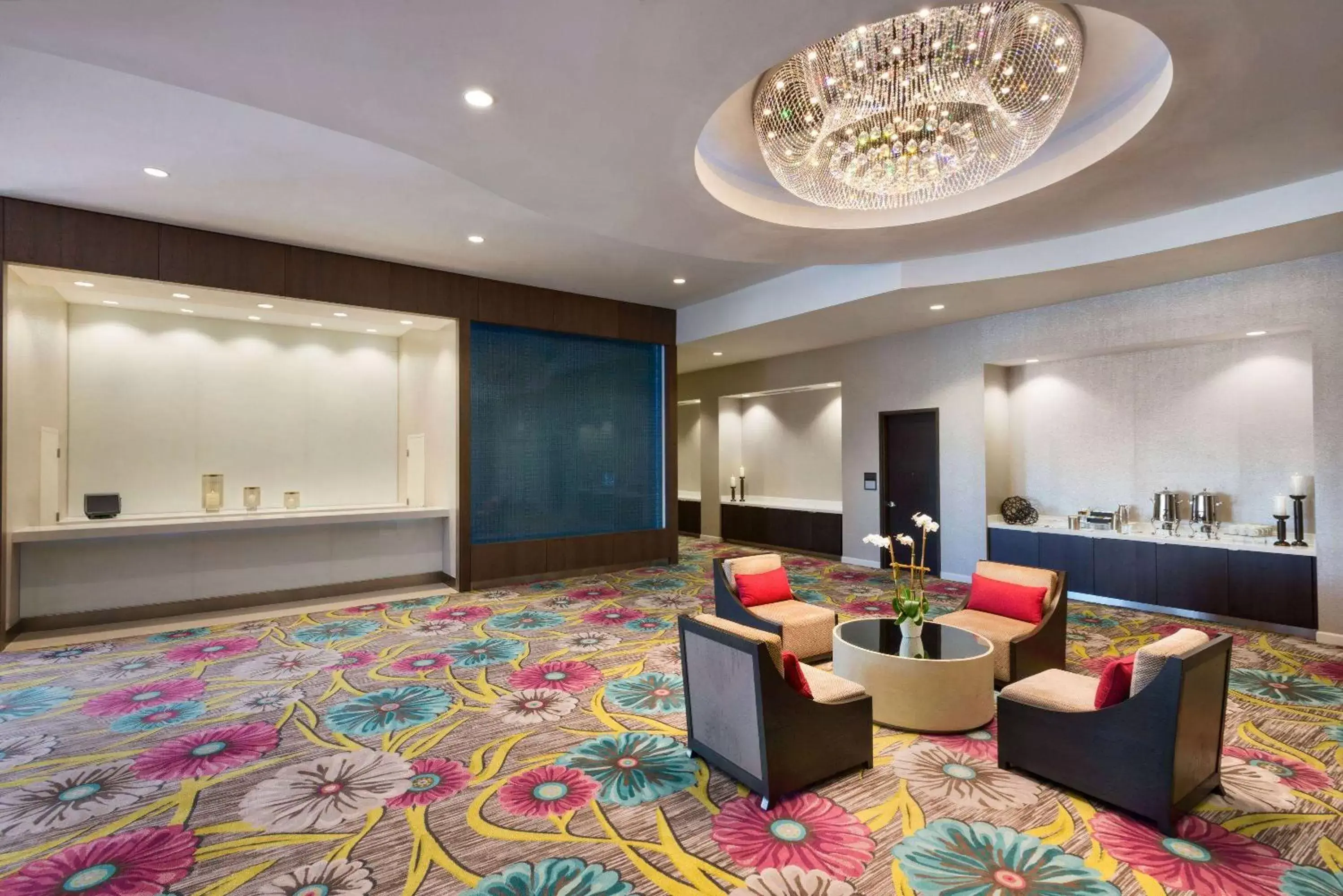 Lobby or reception in Wyndham Grand Jupiter at Harbourside Place