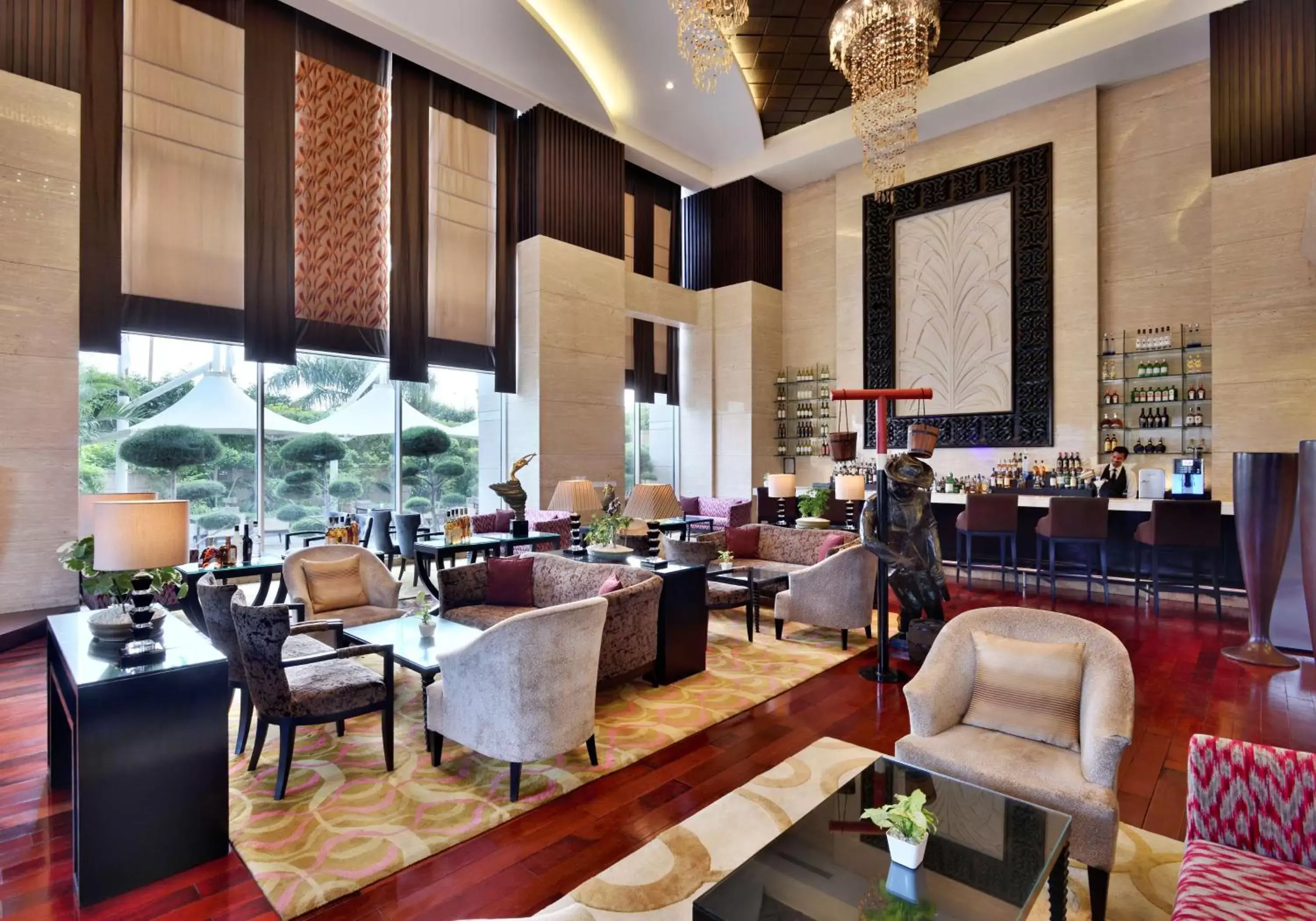 Lounge or bar, Restaurant/Places to Eat in Radisson Blu Hotel, Indore