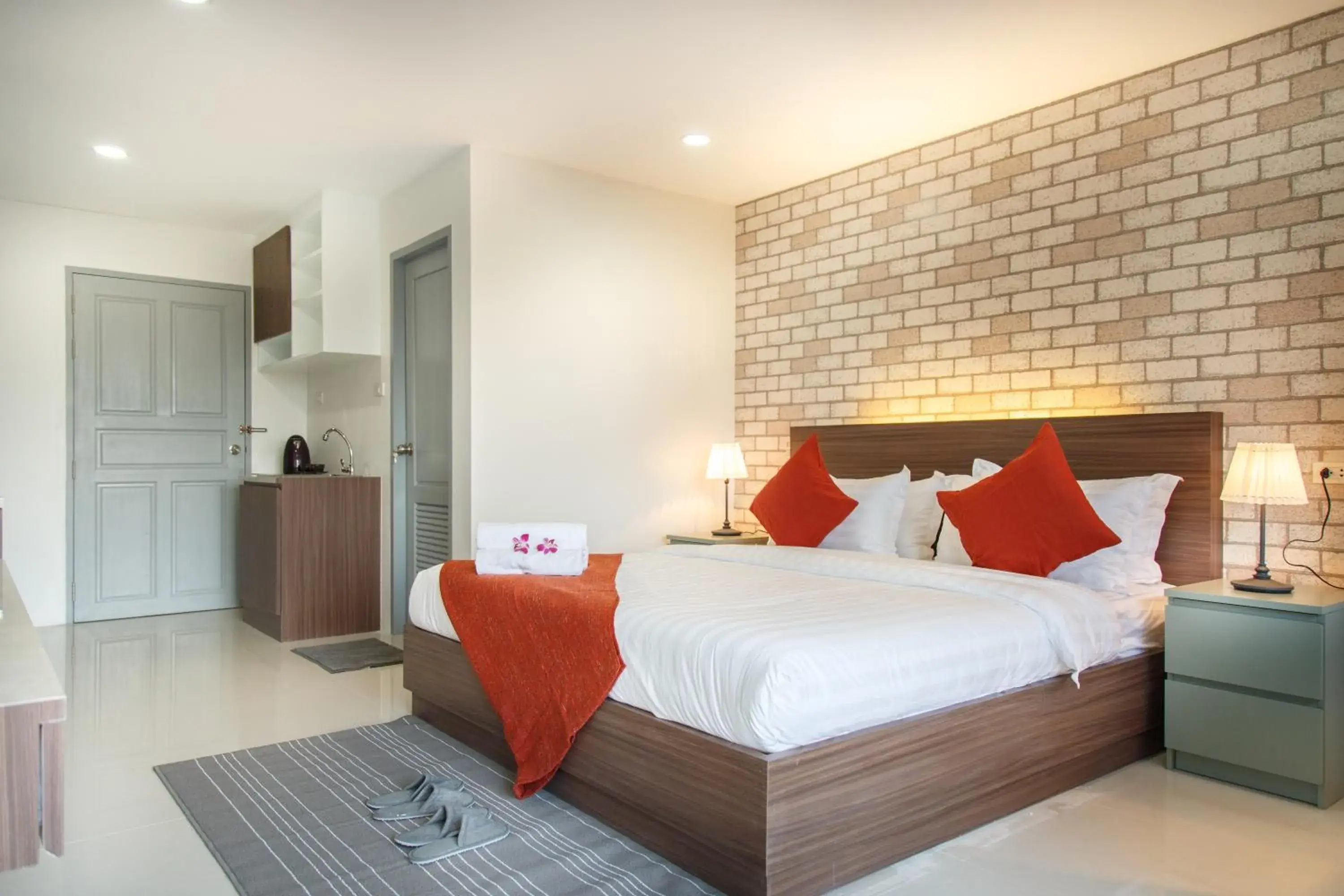 Bed in Q Space Residence Bed in Q Space Residence