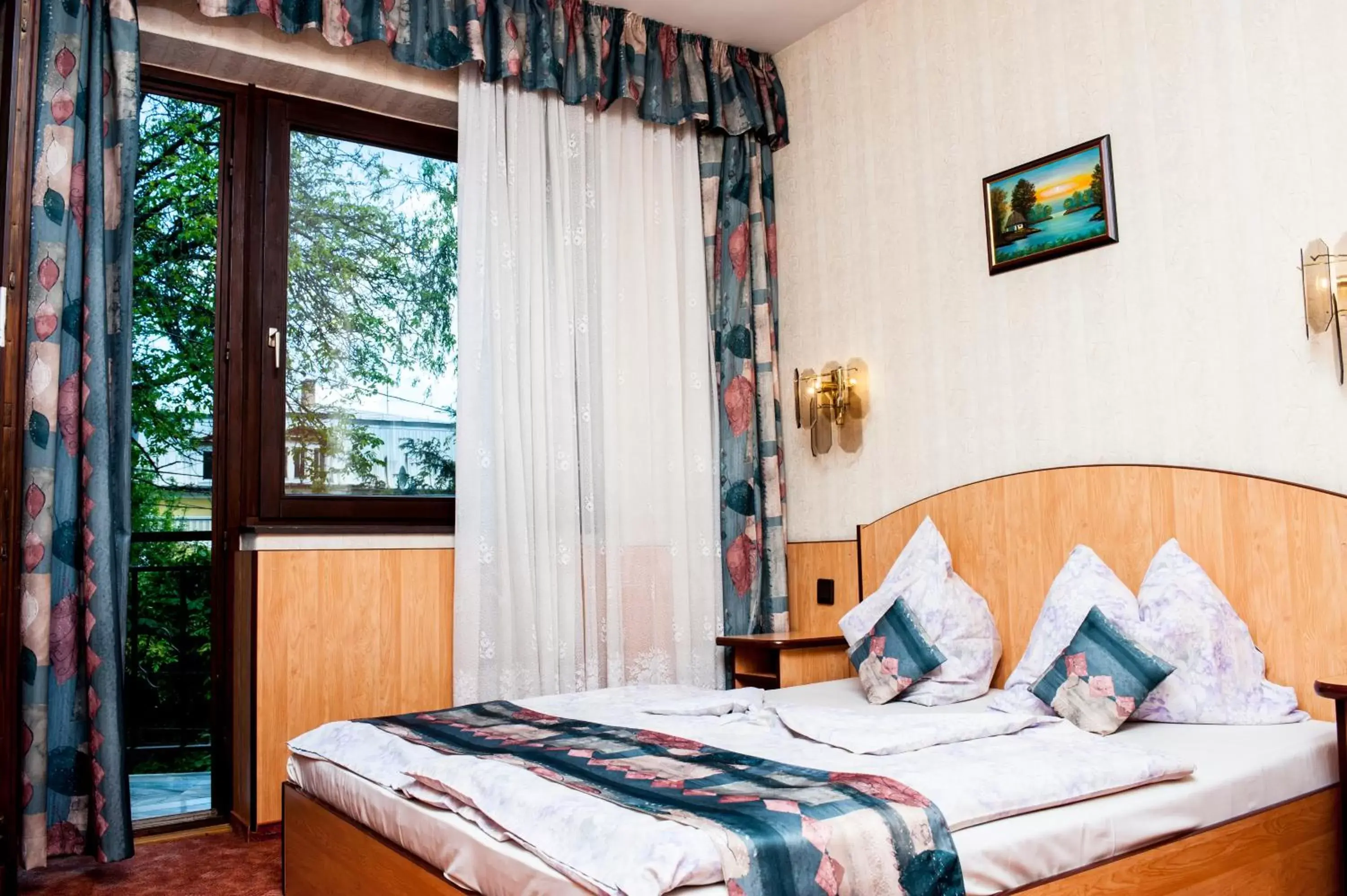 Double Room in Beatrix Hotel