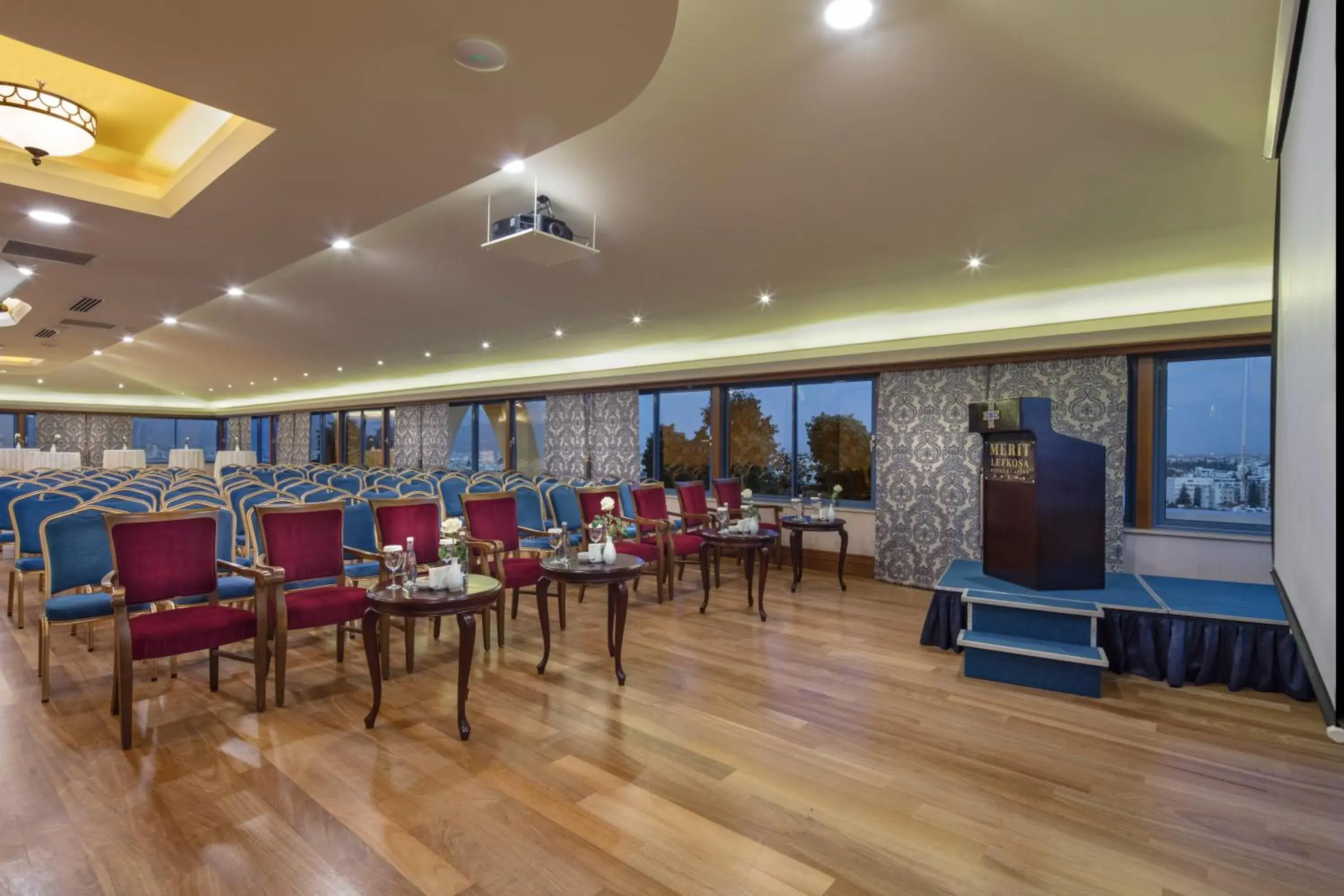 Business facilities, Restaurant/Places to Eat in Merit Lefkosa Hotel & Casino