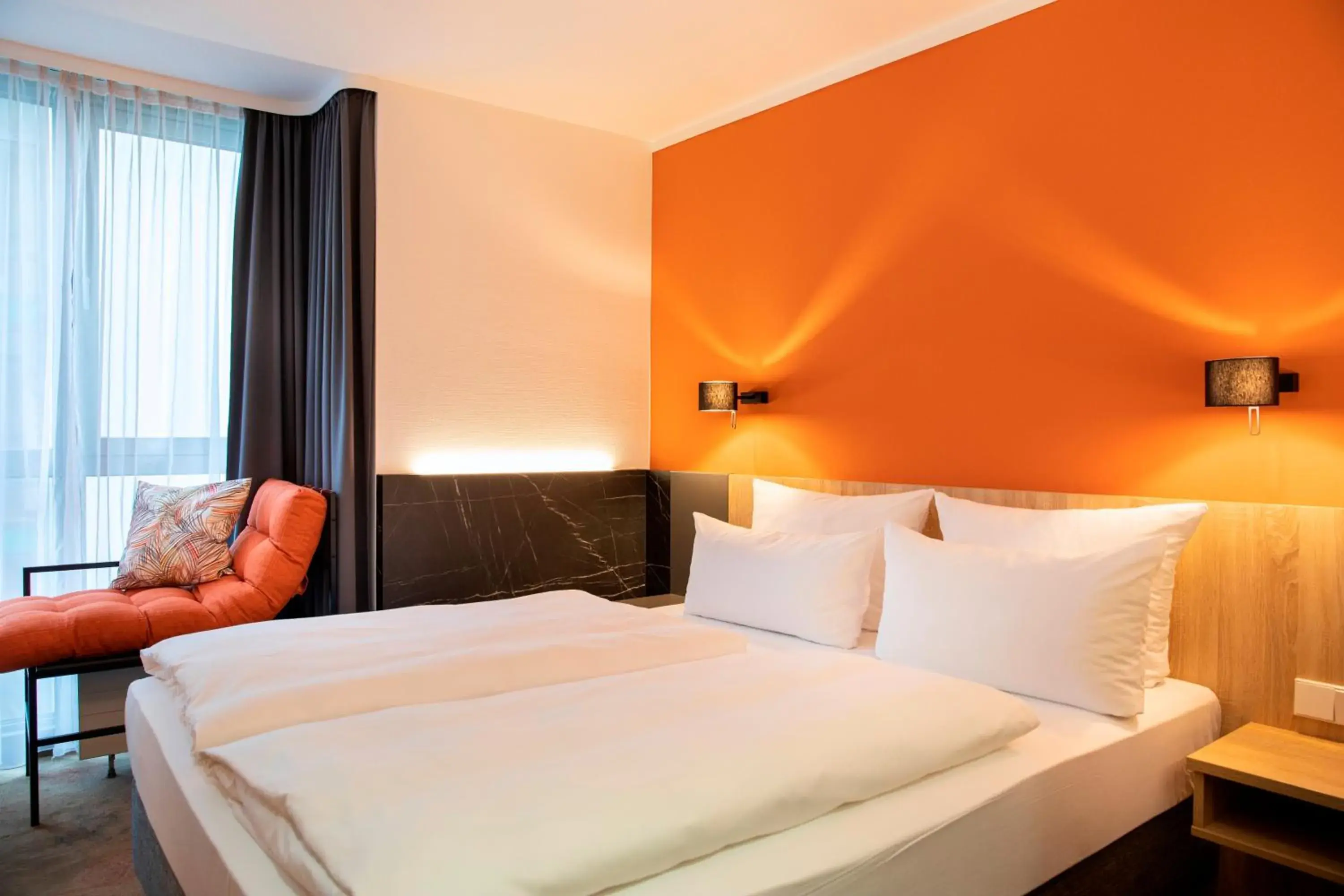 Photo of the whole room, Bed in ACHAT Hotel Stuttgart Airport Messe