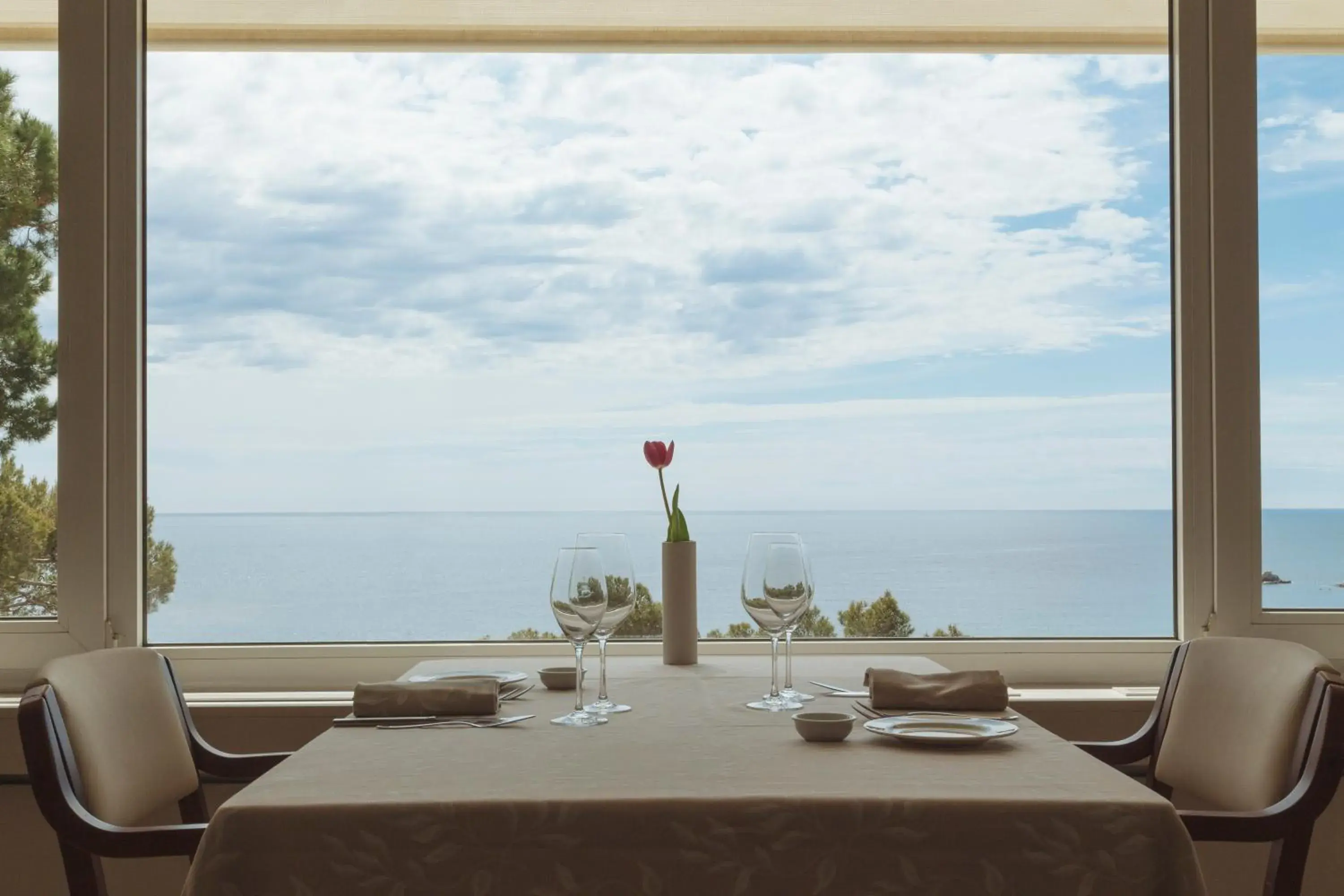 Restaurant/places to eat, Sea View in Hotel Santa Marta