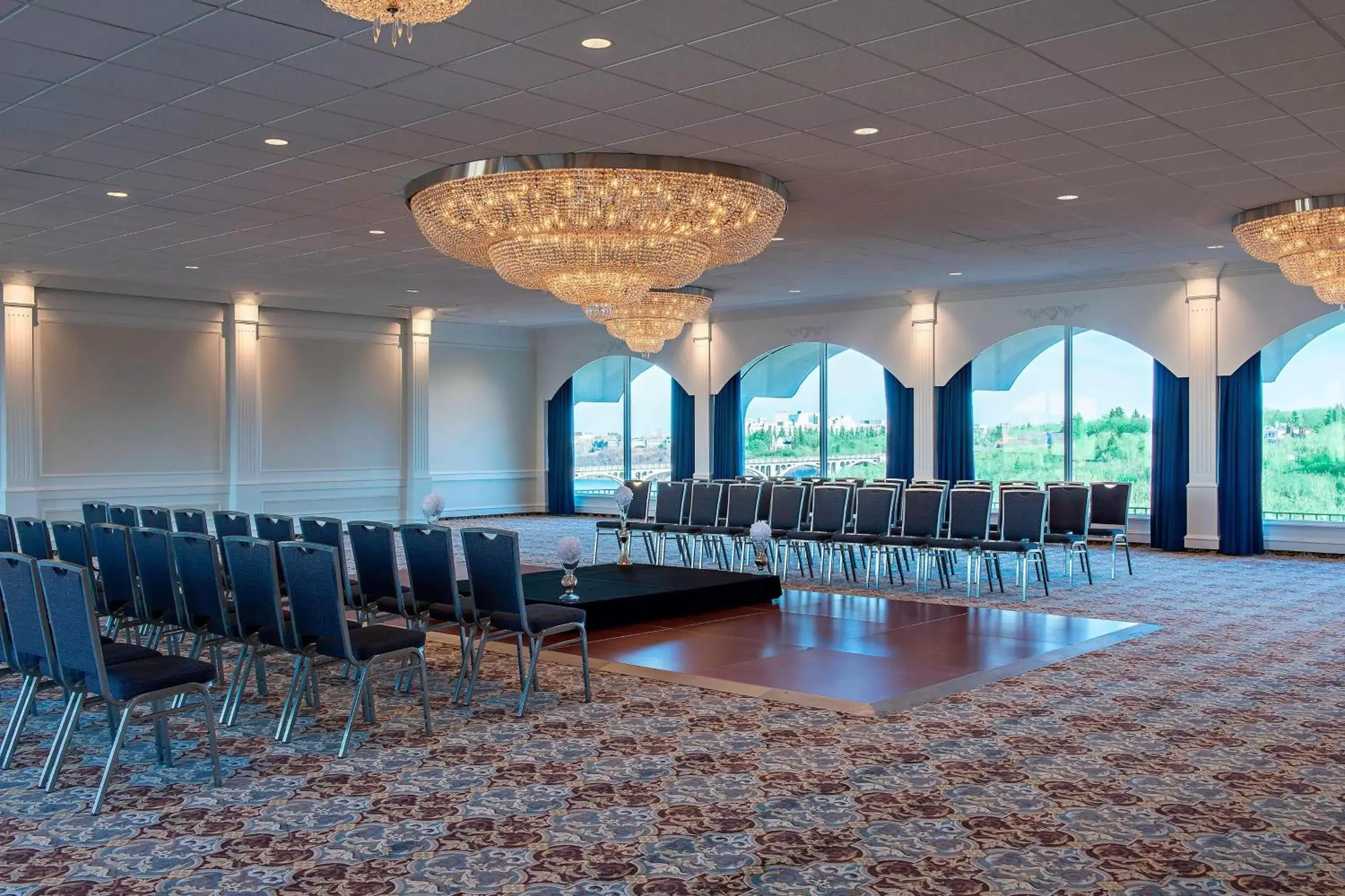 Meeting/conference room in Sheraton Cavalier Saskatoon Hotel