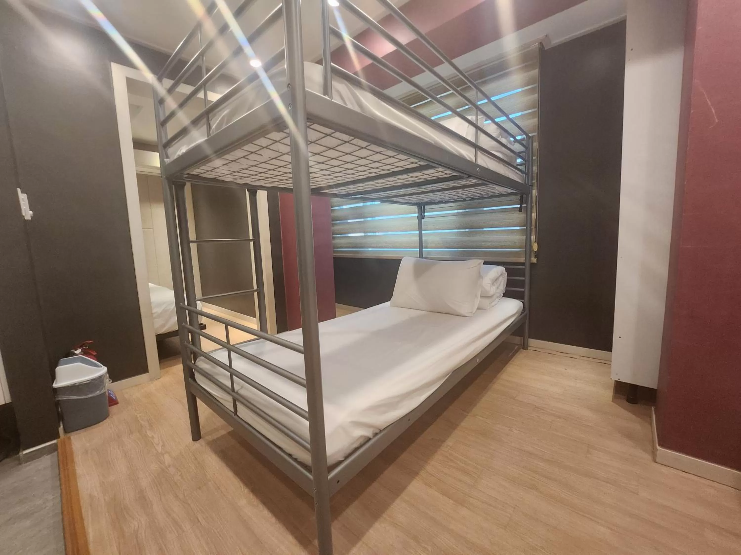 Bed, Bunk Bed in Olive hostel R(Residence)