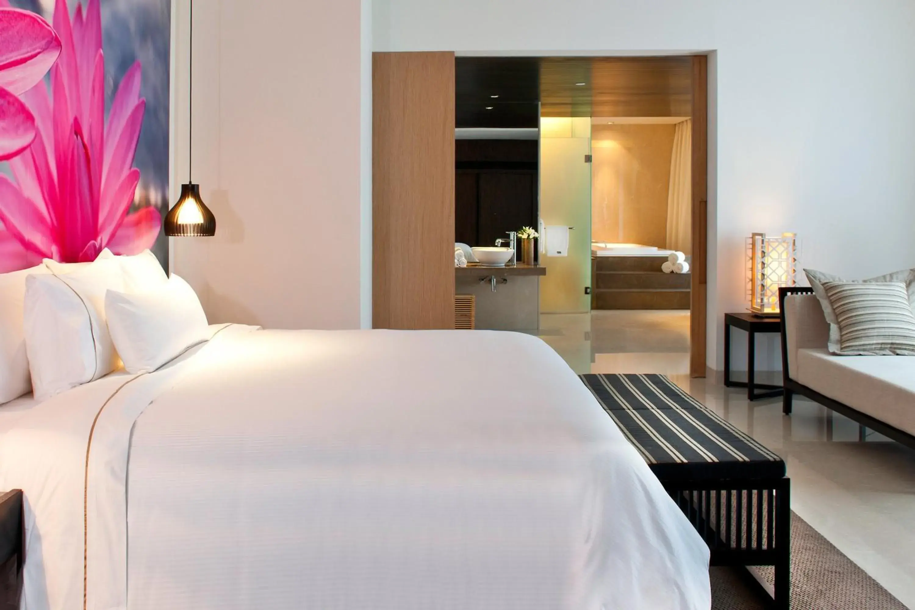 Bedroom, Bed in The Westin Hyderabad Mindspace