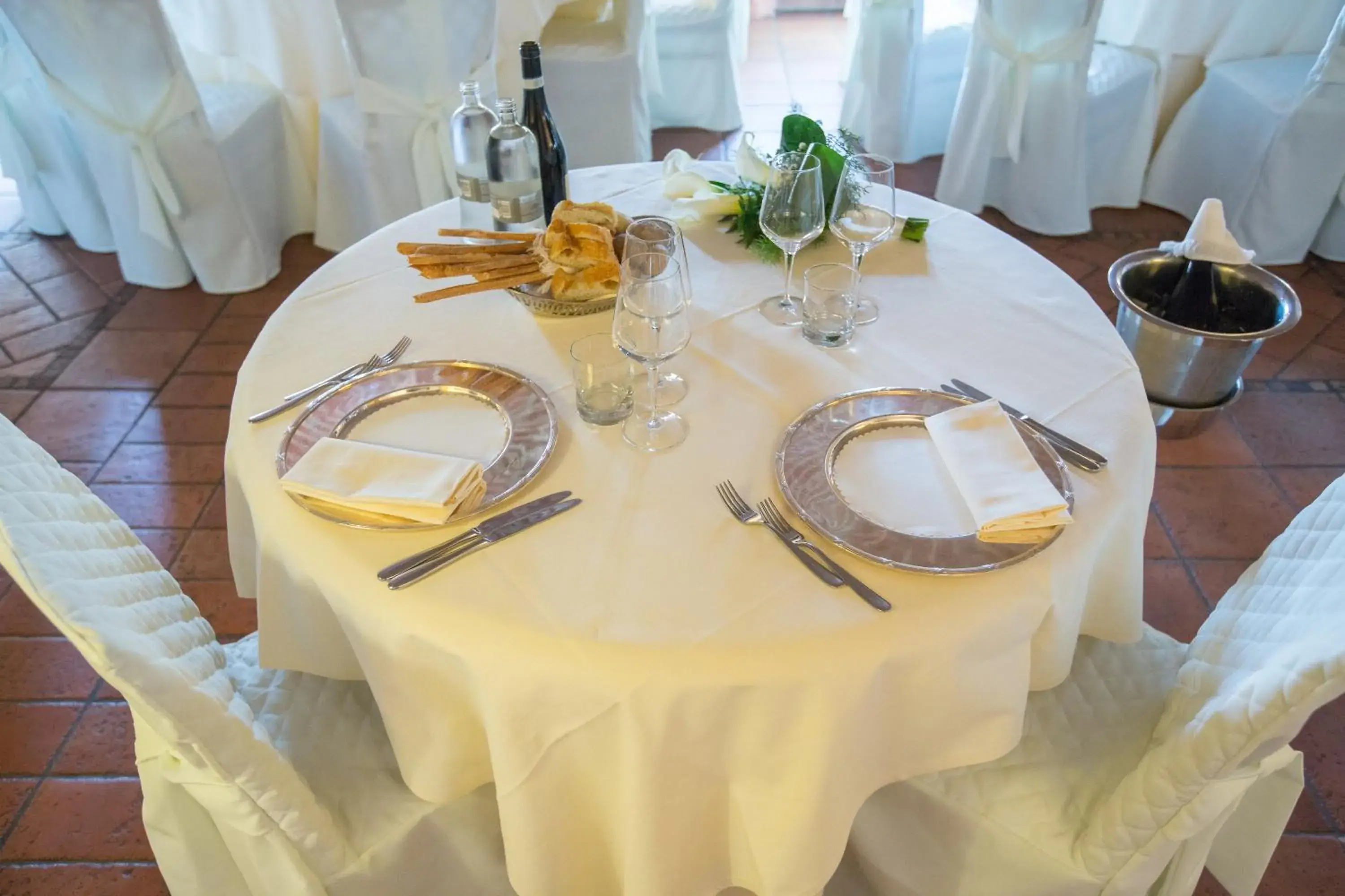 Food and drinks, Restaurant/Places to Eat in Romantic Hotel Furno