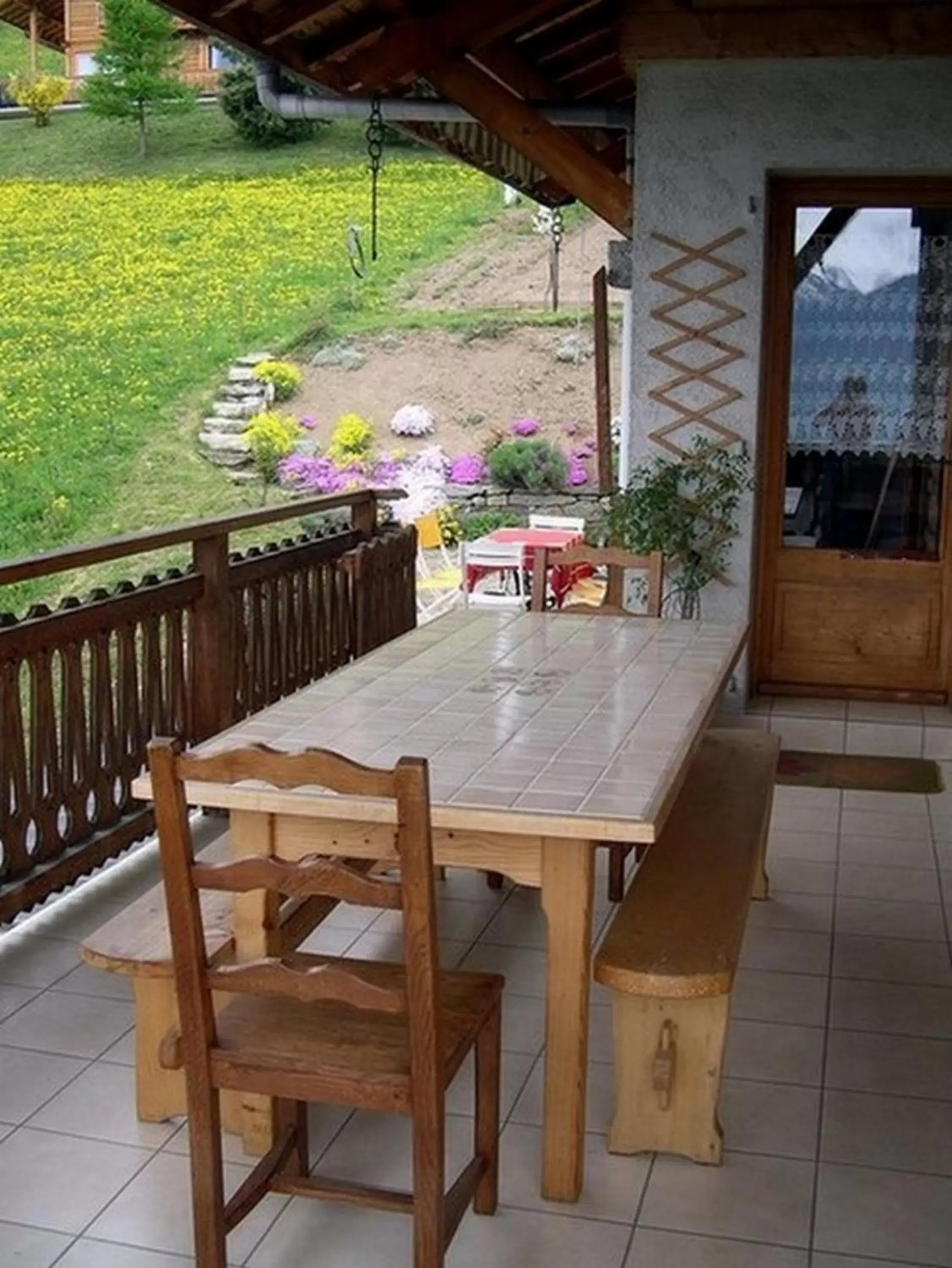 Balcony/Terrace, Restaurant/Places to Eat in Chambres d'hôtes les Terrasses de Varme