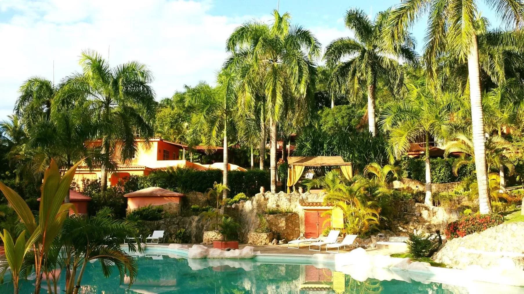 Swimming Pool in Hotel - Residencial Madrugada