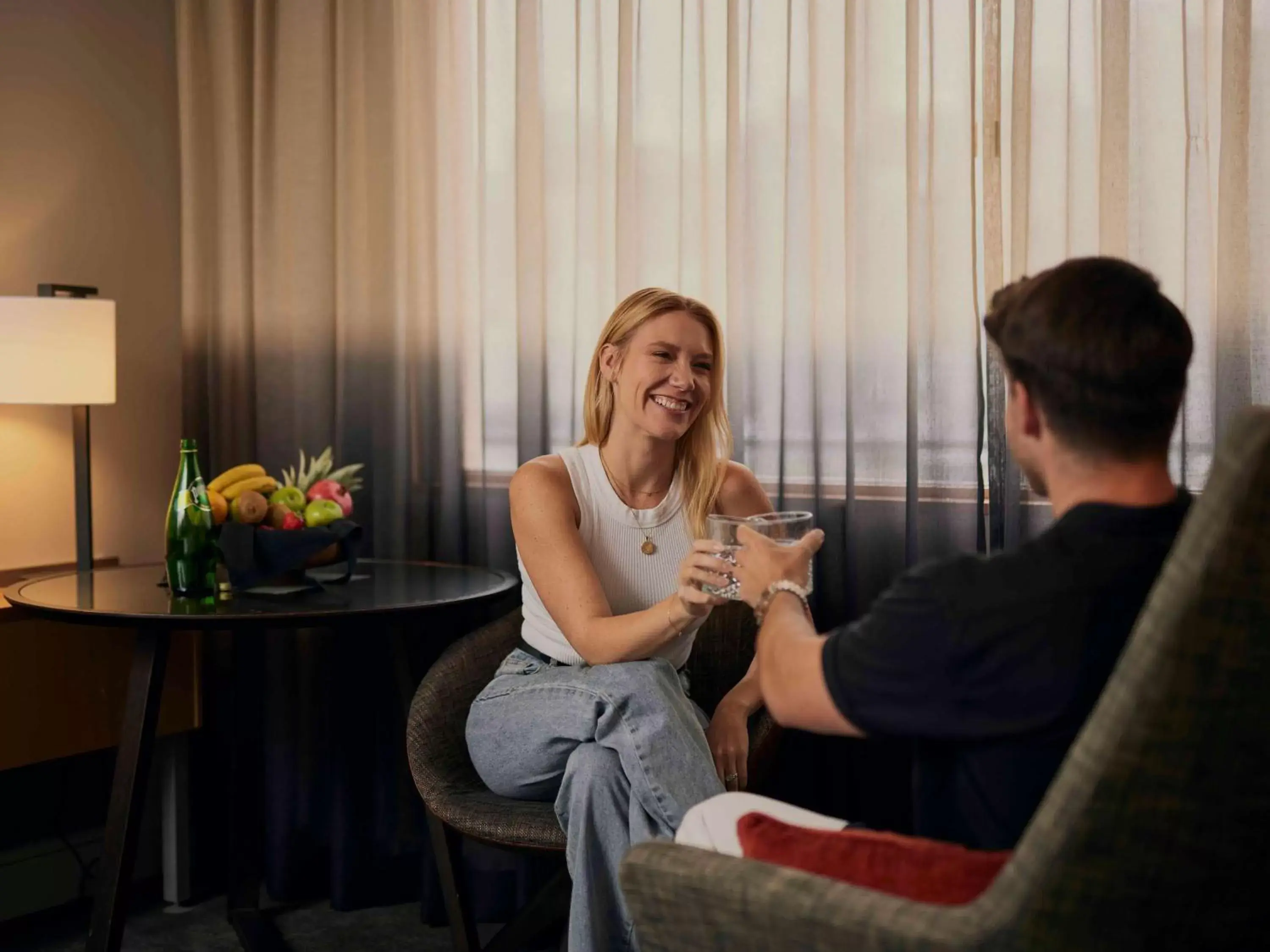 Deluxe Queen Room with Skyline View in Novotel Sydney Darling Harbour Deluxe Queen Room with Skyline View in Novotel Sydney Darling Harbour