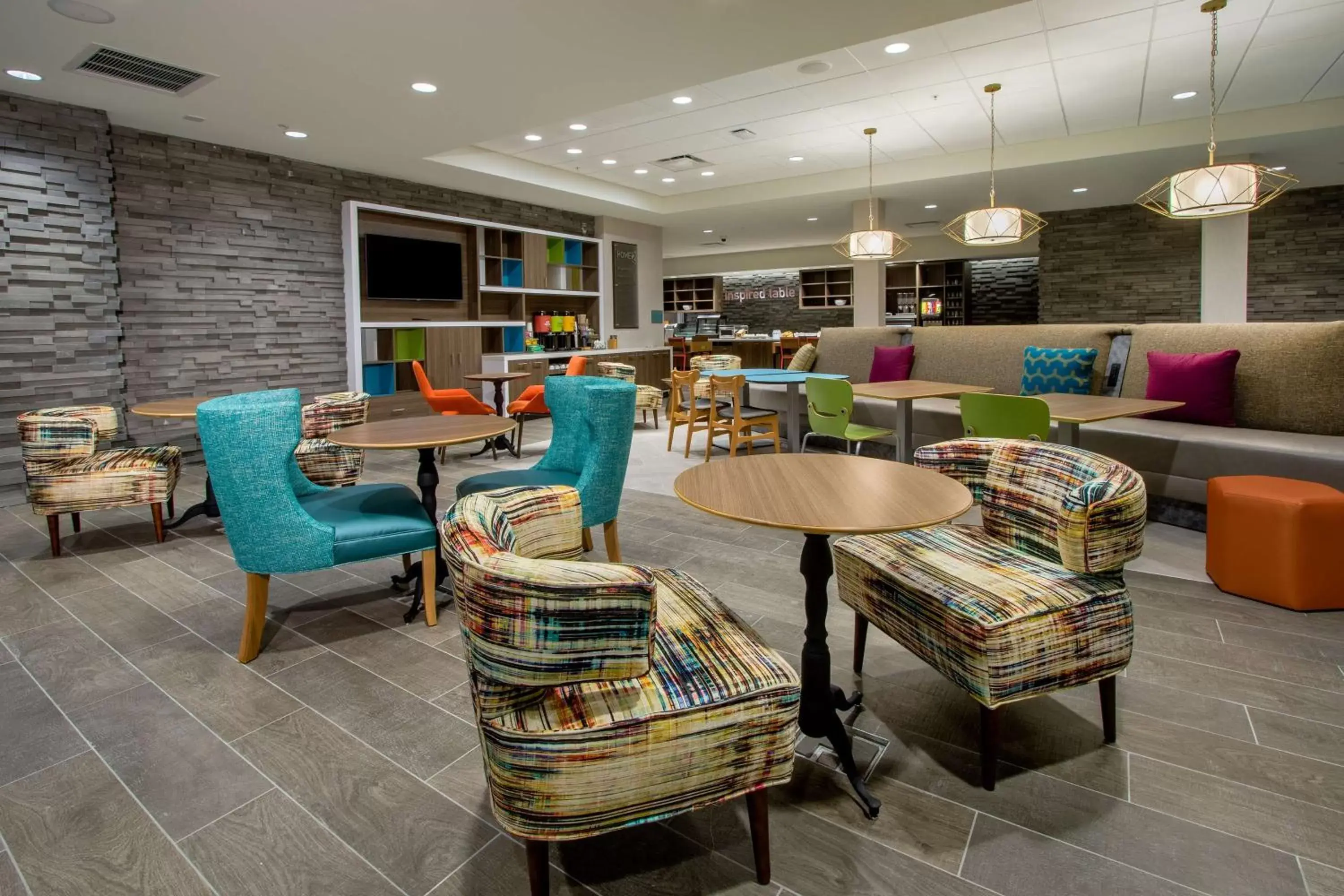 Lobby or reception, Lounge/Bar in Home2 Suites By Hilton Grove City Columbus