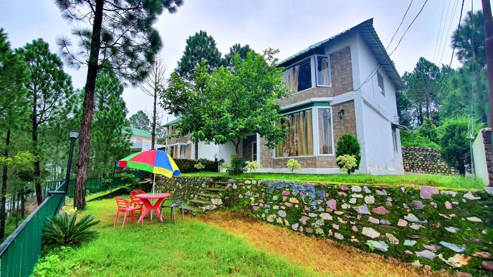 Facade/entrance, Property Building in Blue Pine Orchards - Villas