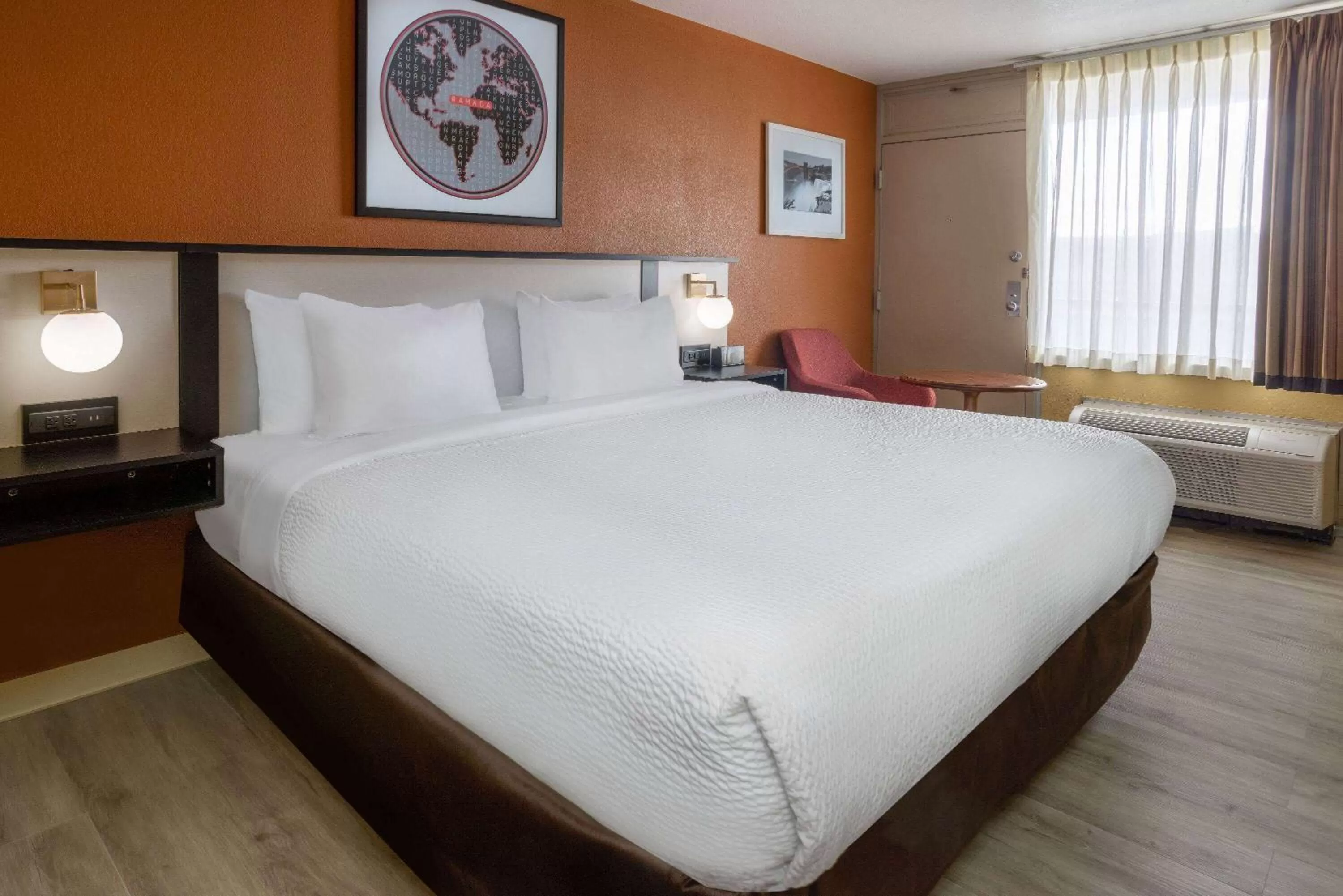 Photo of the whole room, Bed in Ramada by Wyndham Rome - Verona