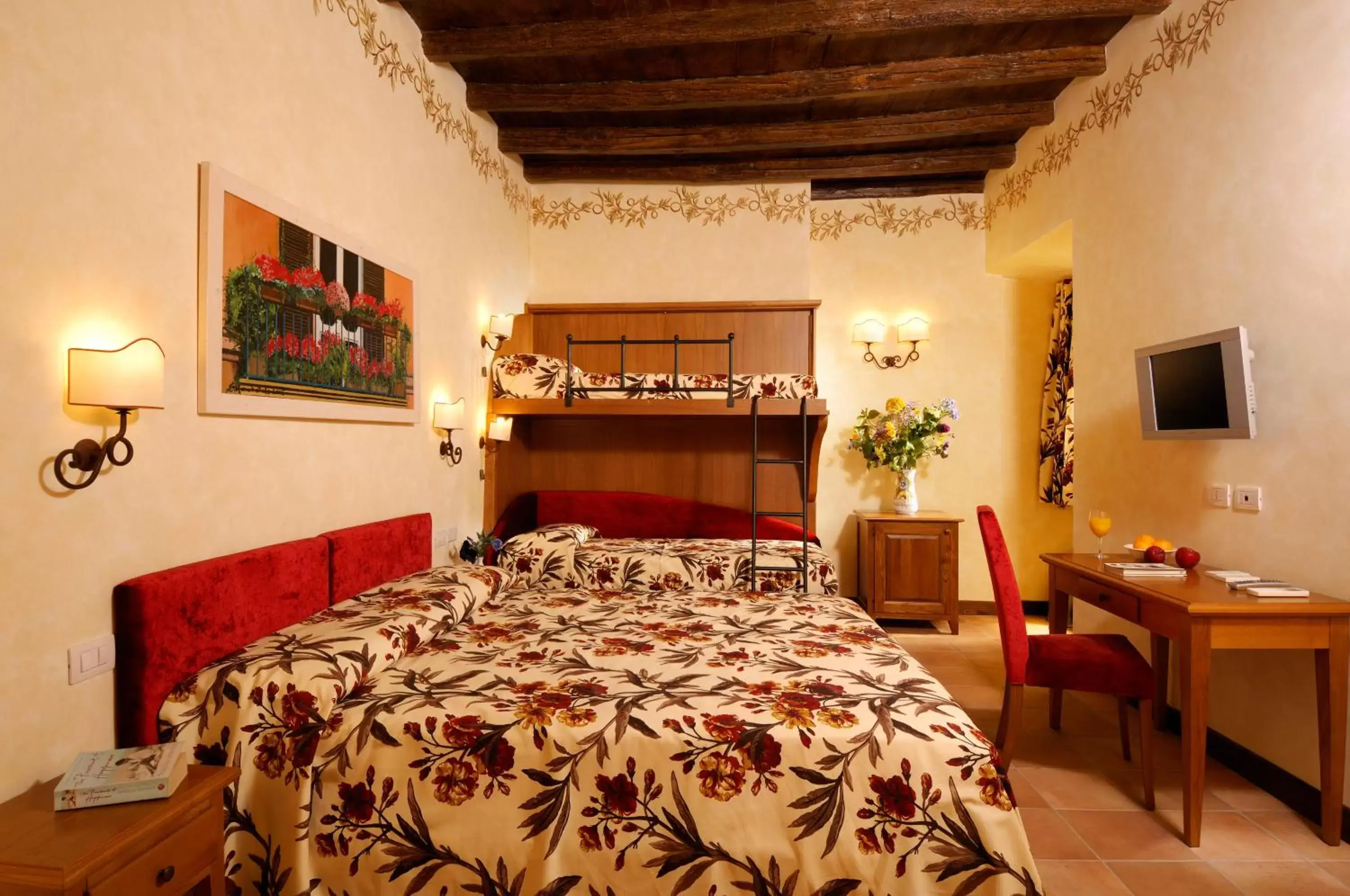 Photo of the whole room, Bed in Residenza San Calisto