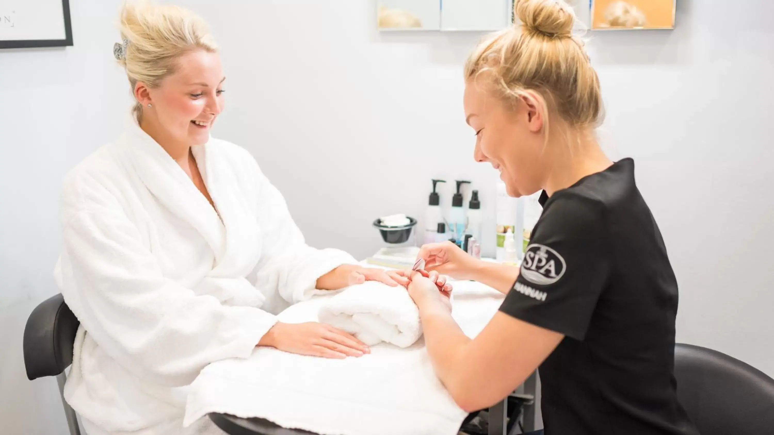 Spa and wellness centre/facilities in The Carlyon Bay Hotel and Spa Spa and wellness centre/facilities in The Carlyon Bay Hotel and Spa