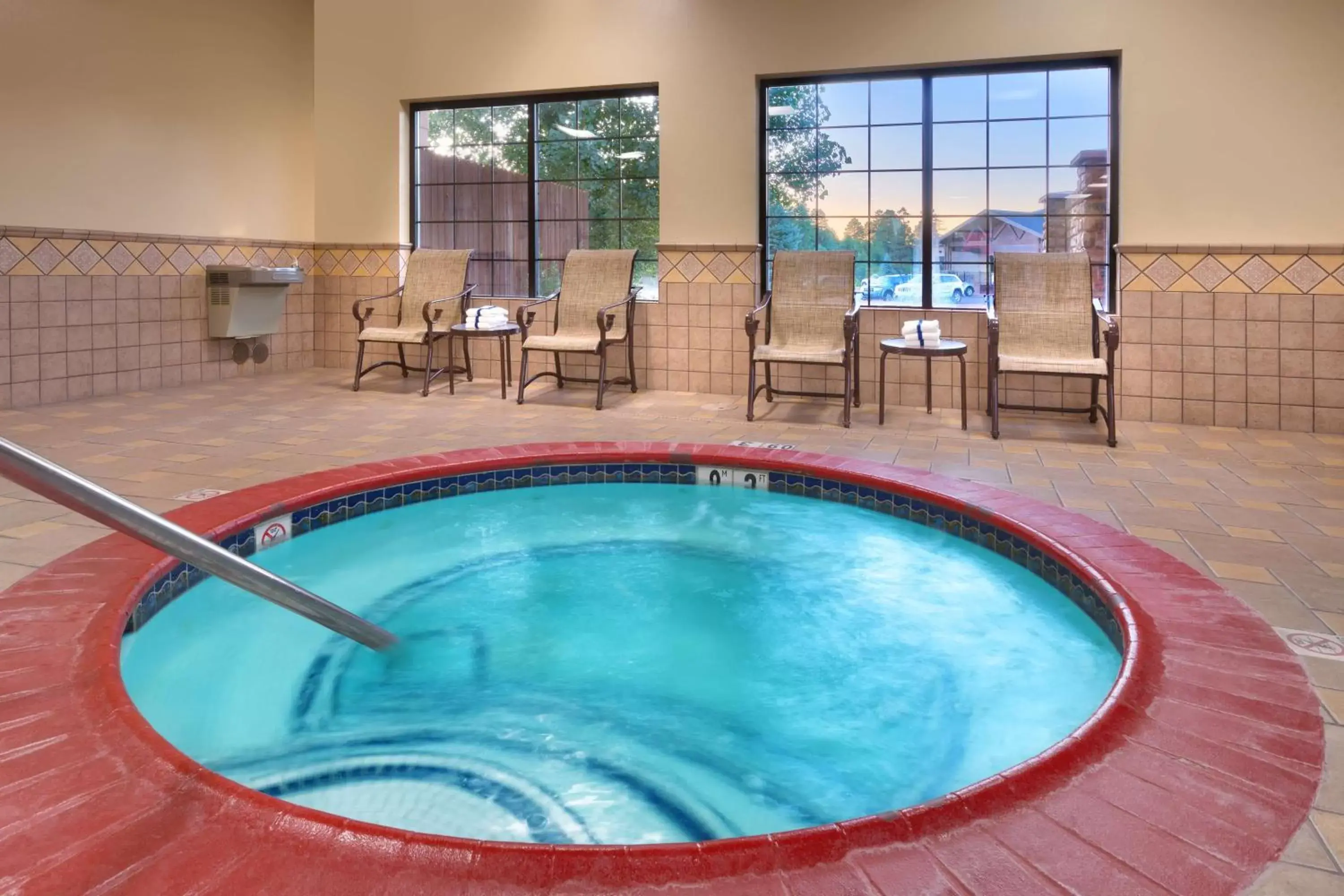 Sports, Swimming Pool in Hampton Inn & Suites Show Low-Pinetop