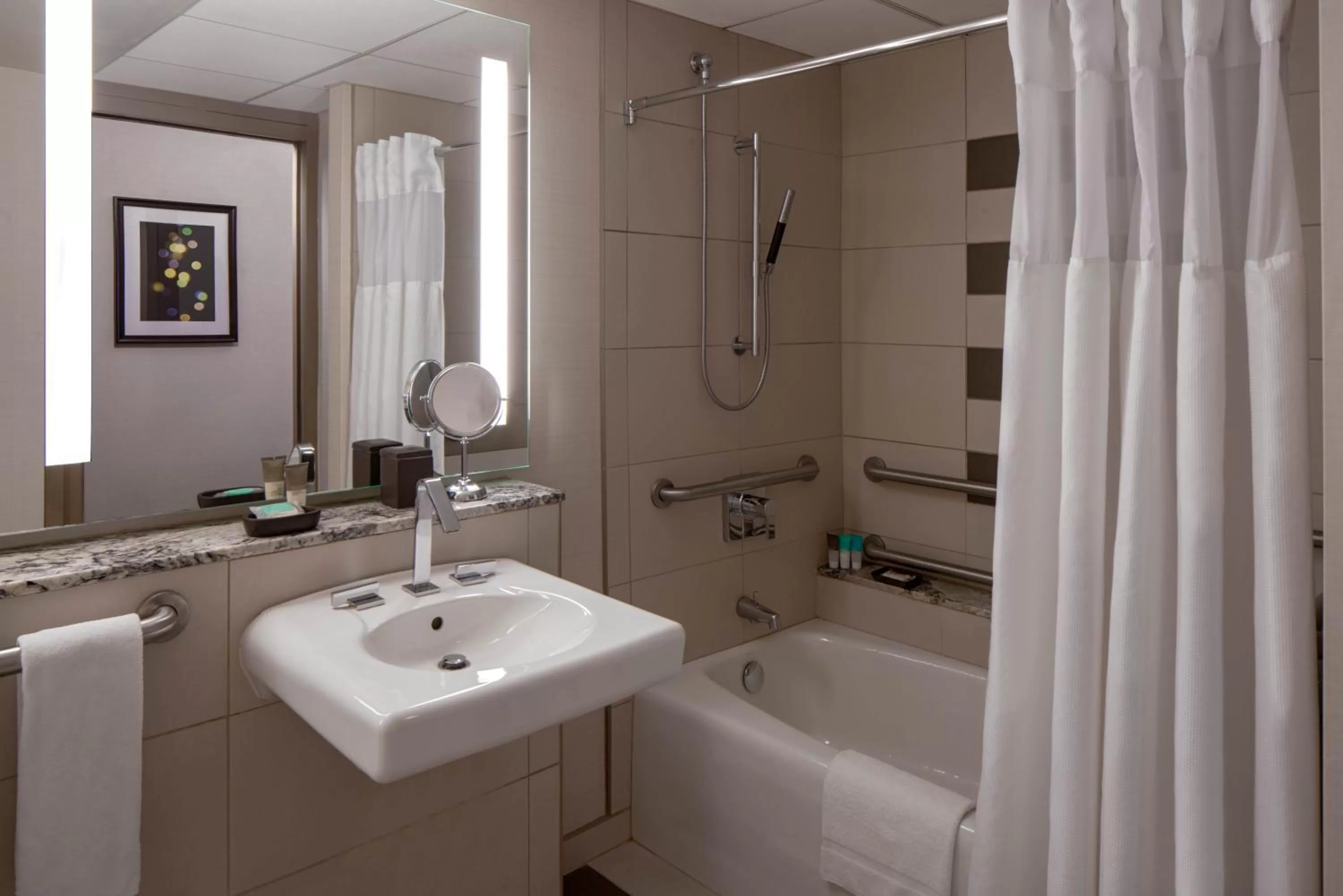 Bathroom in Hyatt Regency Indianapolis