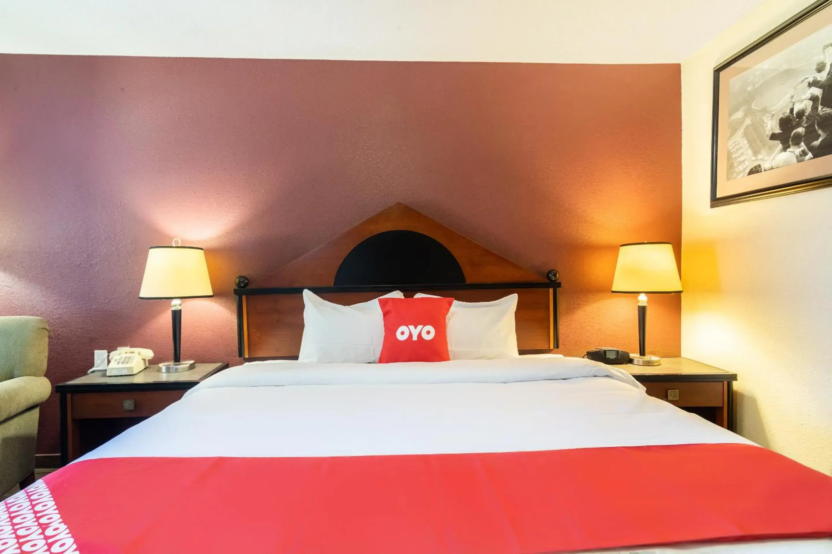 Bedroom in OYO Hotel Blytheville AR I-55