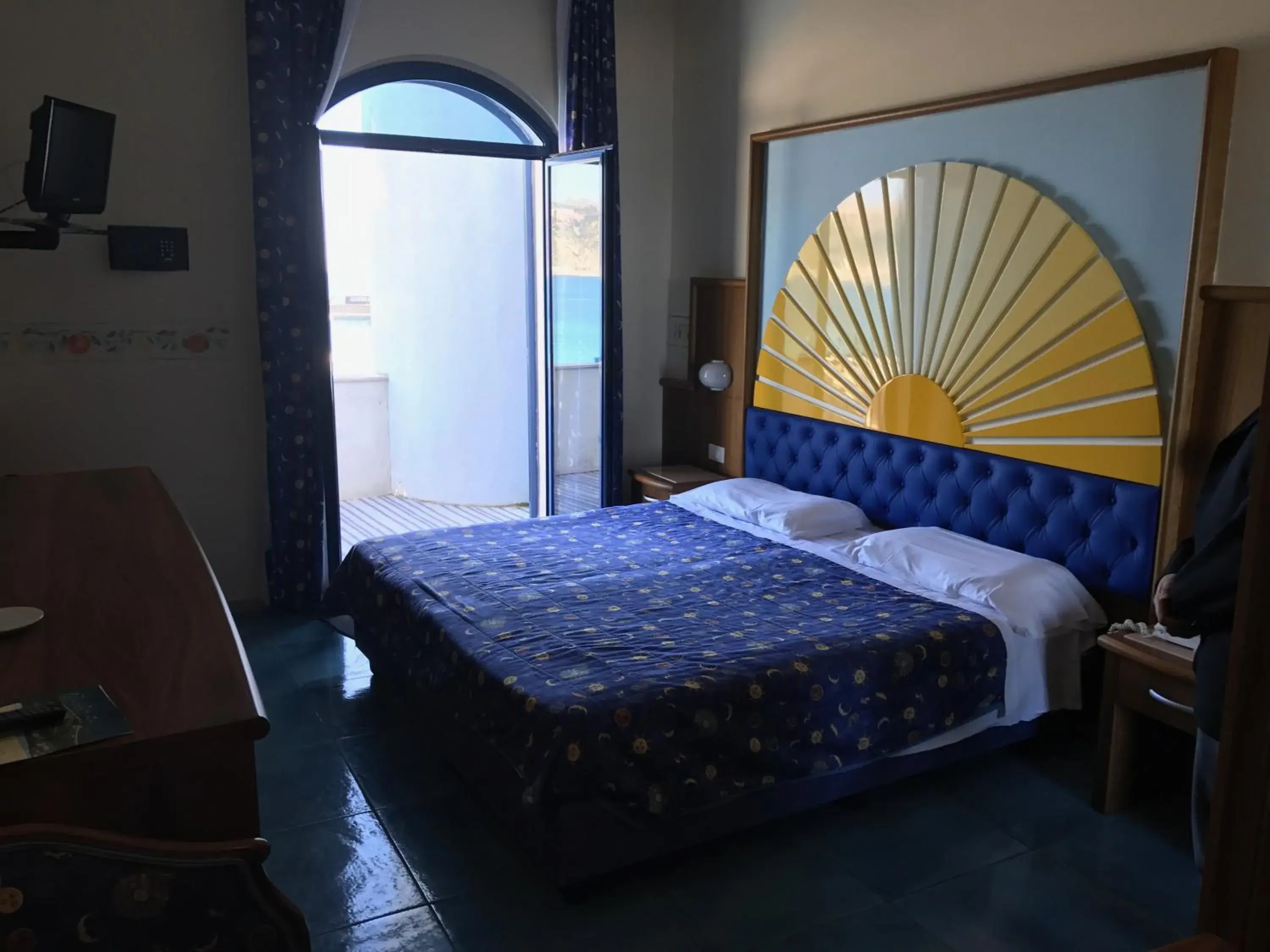 Bed in Sporting Baia Hotel