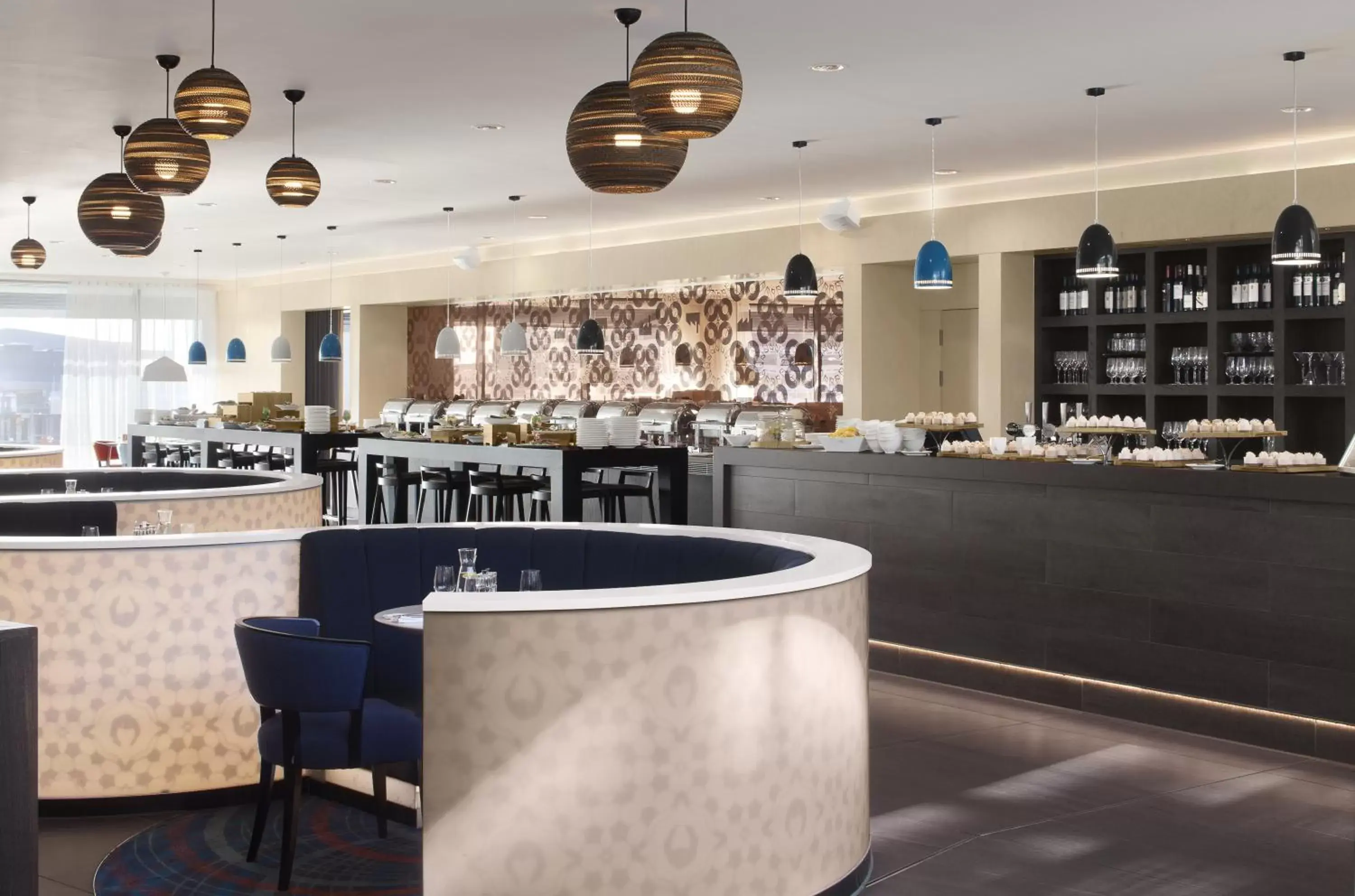 Restaurant/places to eat, Lounge/Bar in Radisson Blu Manchester Airport