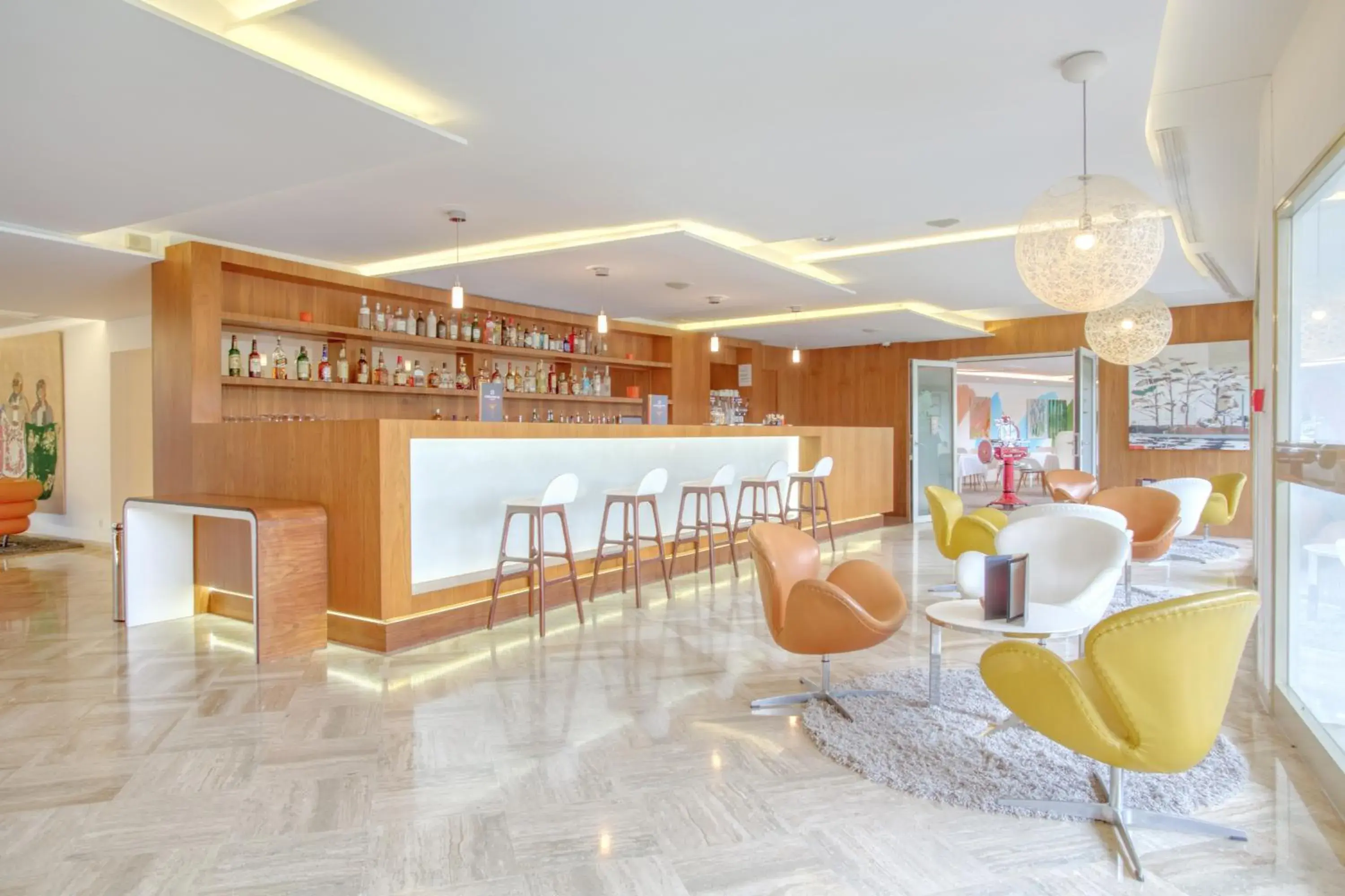 Lounge or bar, Lounge/Bar in Hotel Restaurant La Vague de Saint Paul & Spa