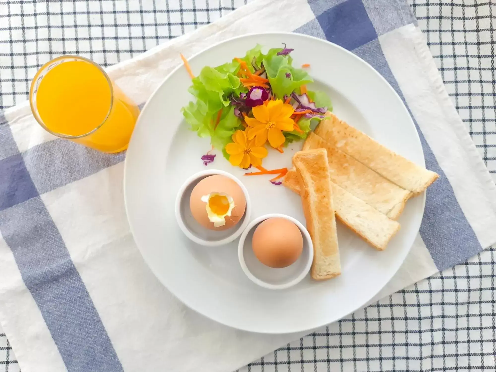 Breakfast, Food in Kanchanaburi City Hotel - SHA Extra Plus