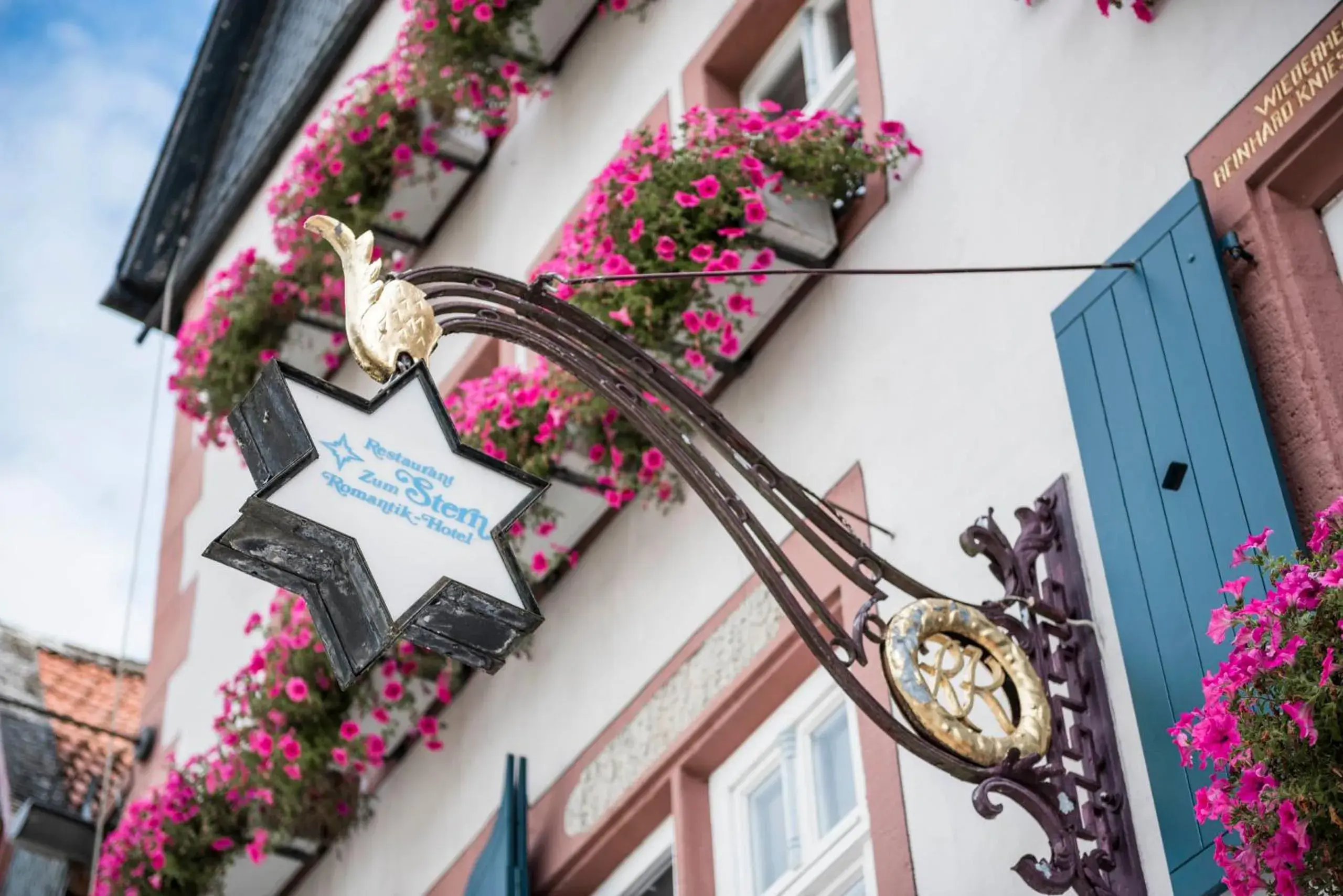 Logo/Certificate/Sign in Romantik Hotel zum Stern