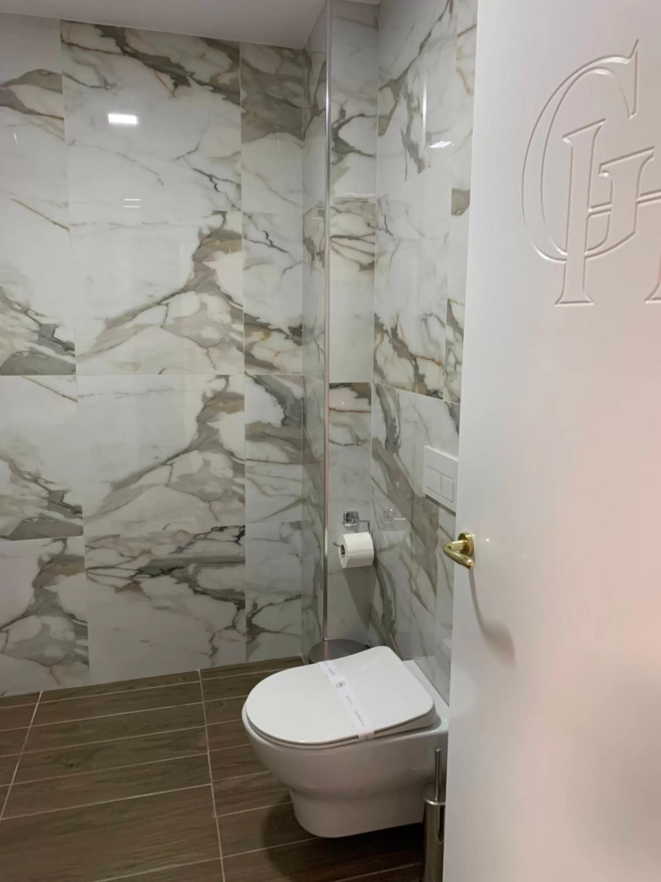 Bathroom in Grand Hotel Pogradec