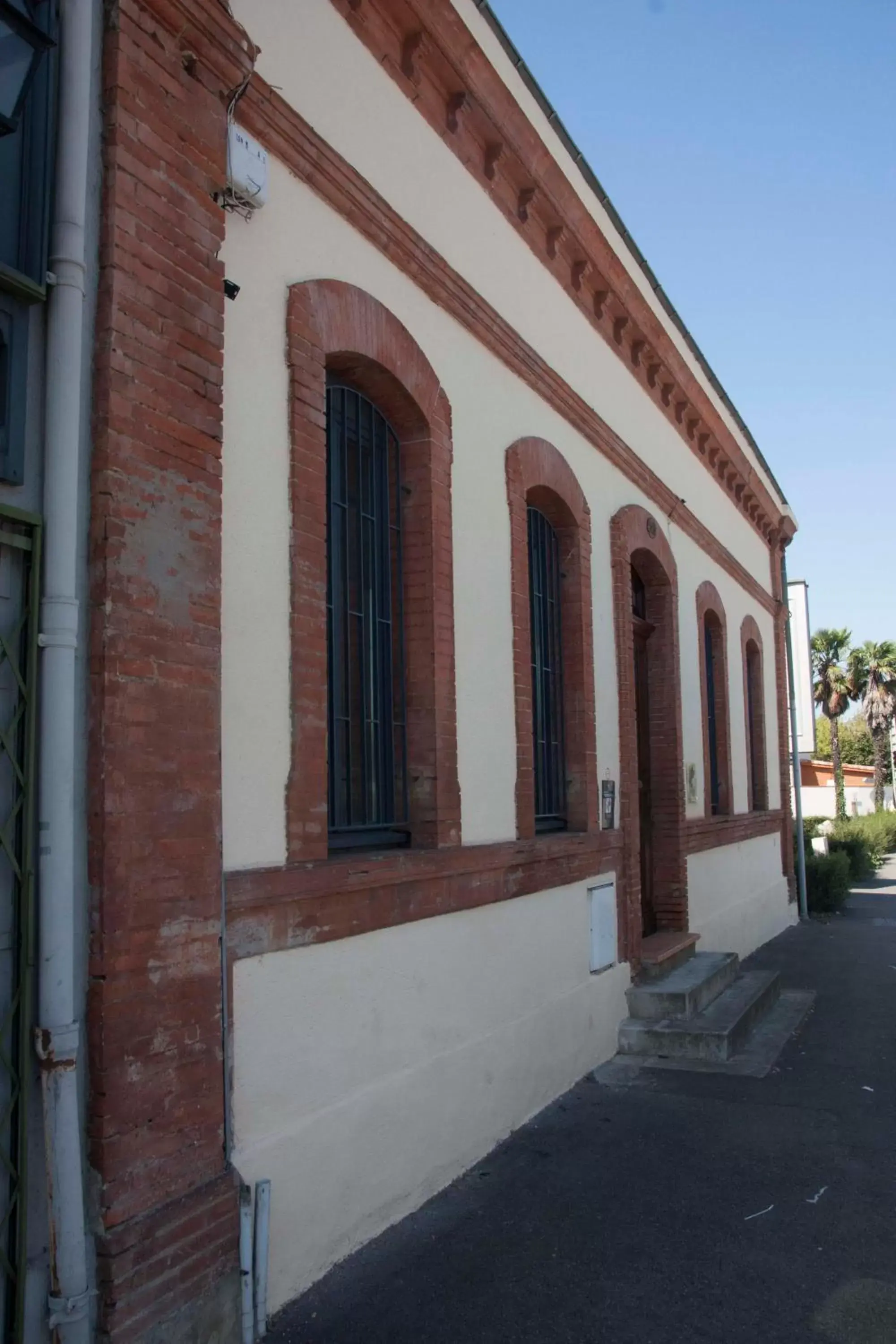 Facade/entrance, Property Building in La Closerie aux Violettes - Maison d'hôtes