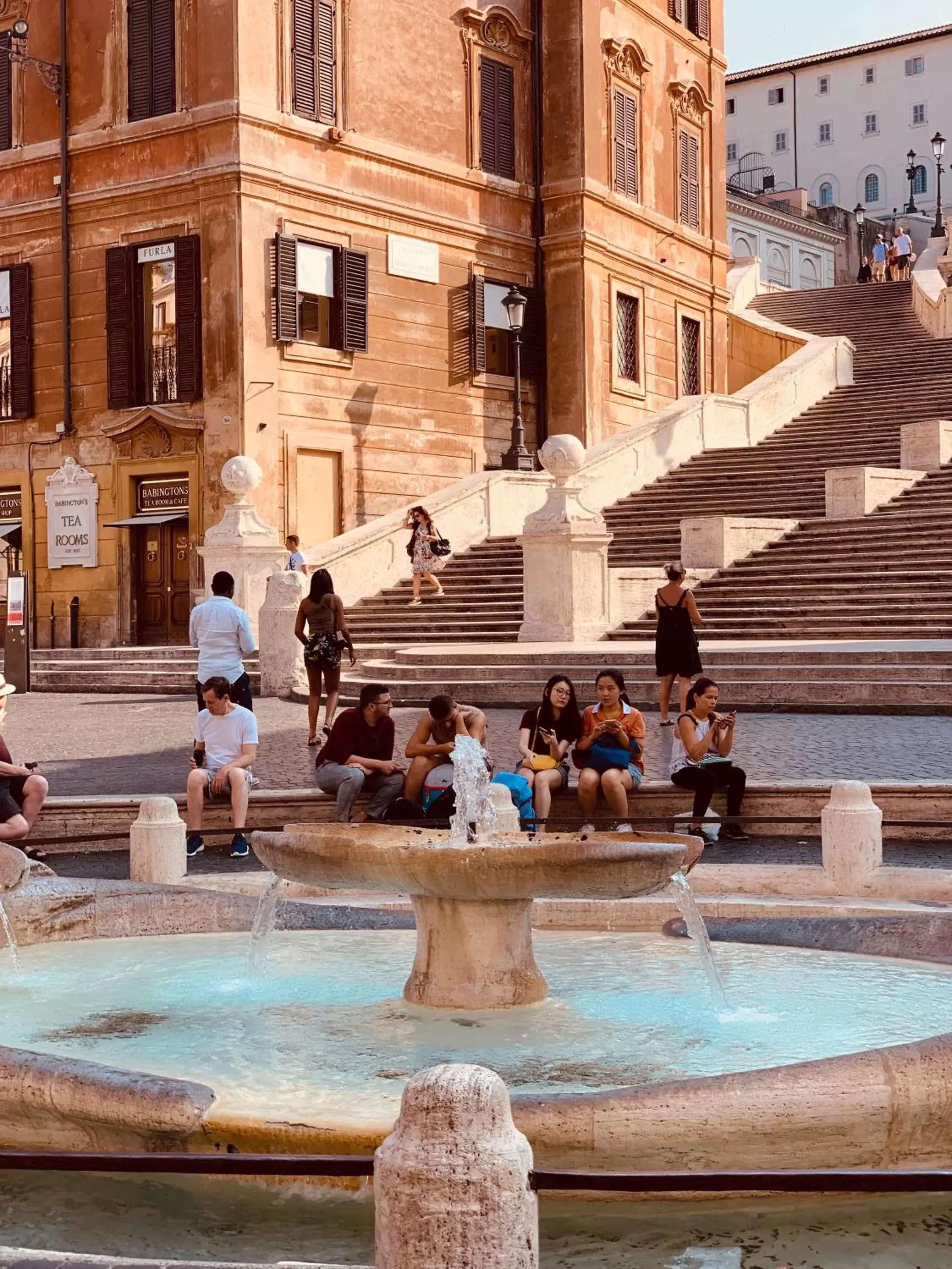 Nearby landmark, Swimming Pool in 900 Piazza del Popolo