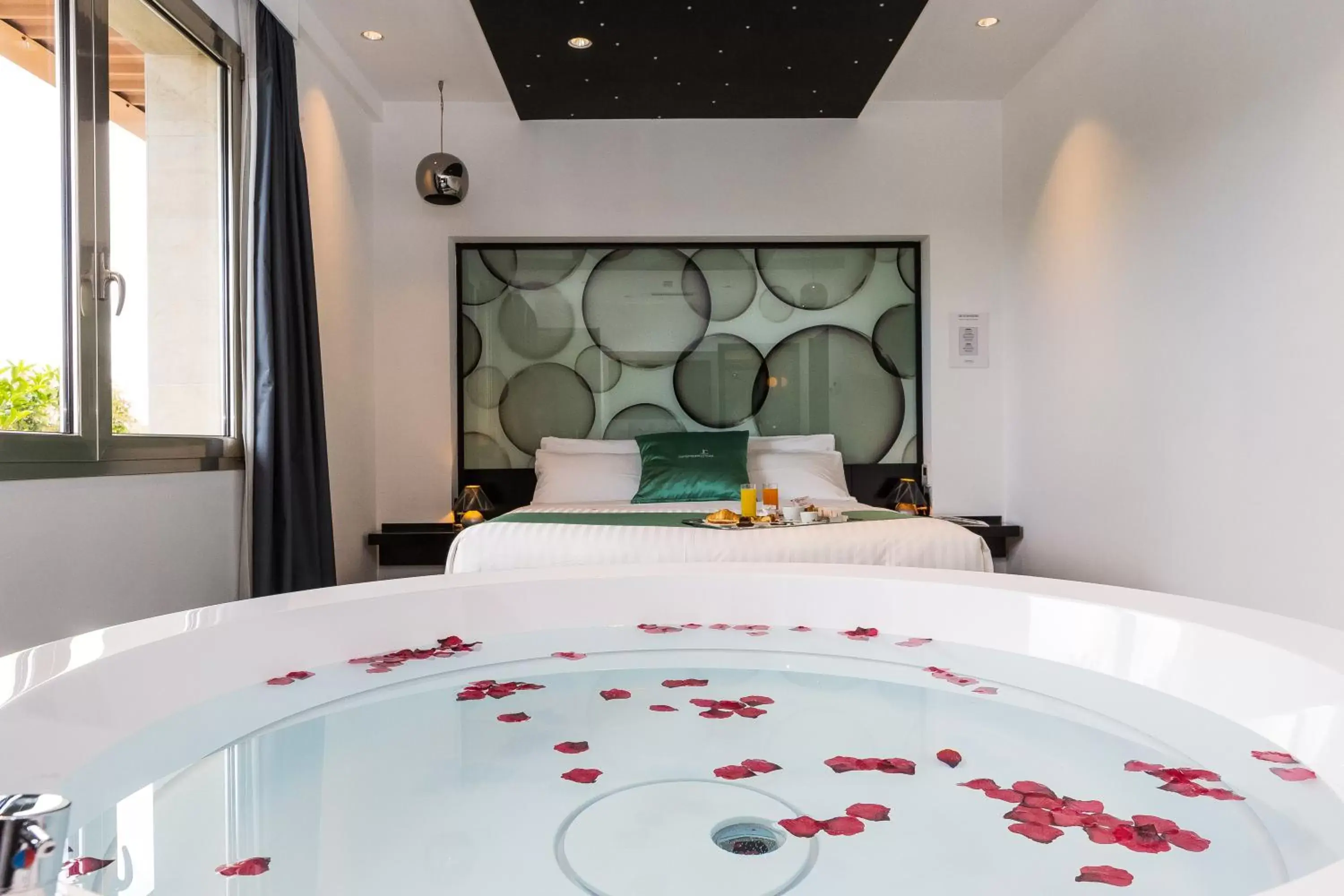 Photo of the whole room, Bed in JC Hotel Photo of the whole room, Bed in JC Hotel