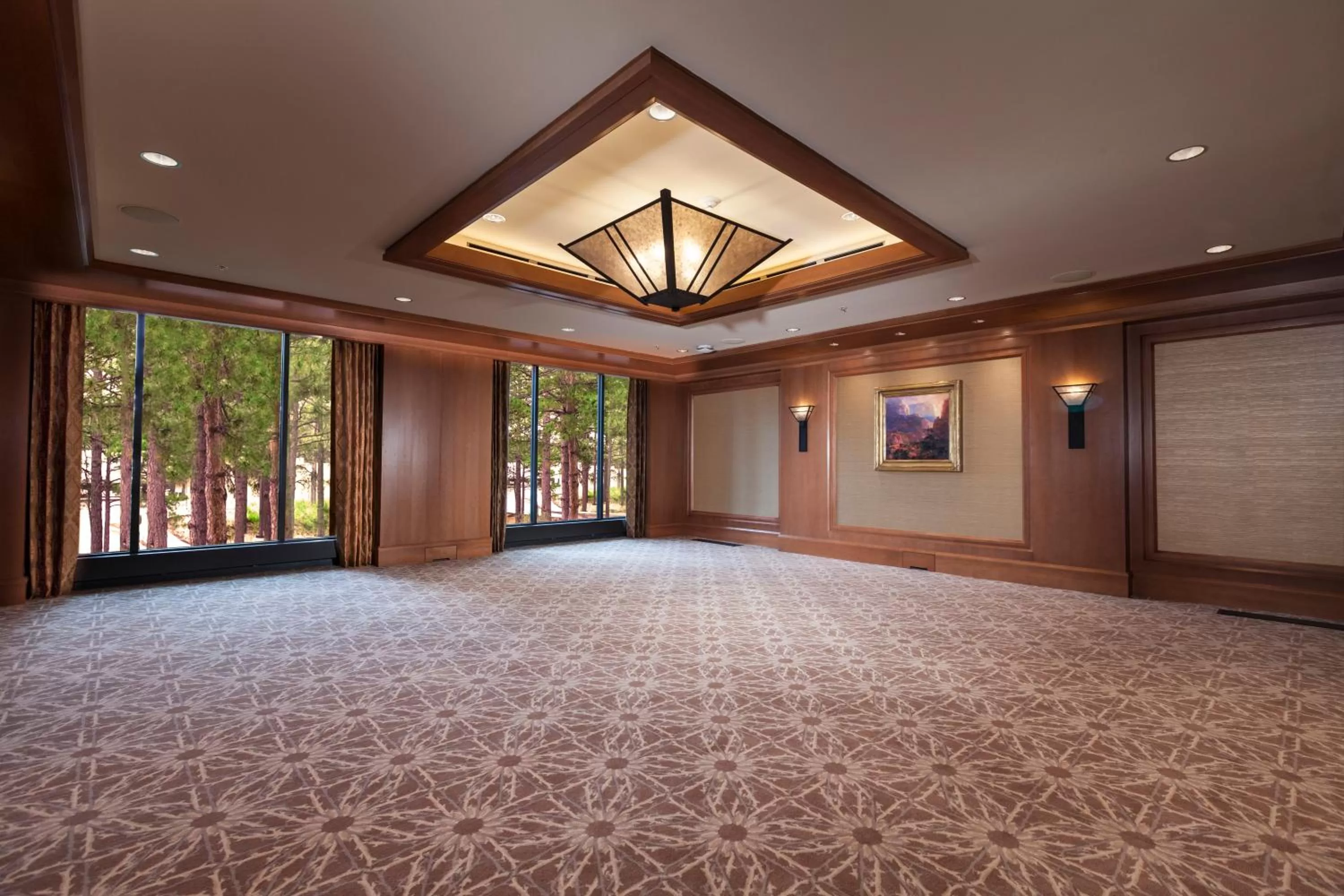 Banquet/Function facilities in Little America Hotel Flagstaff