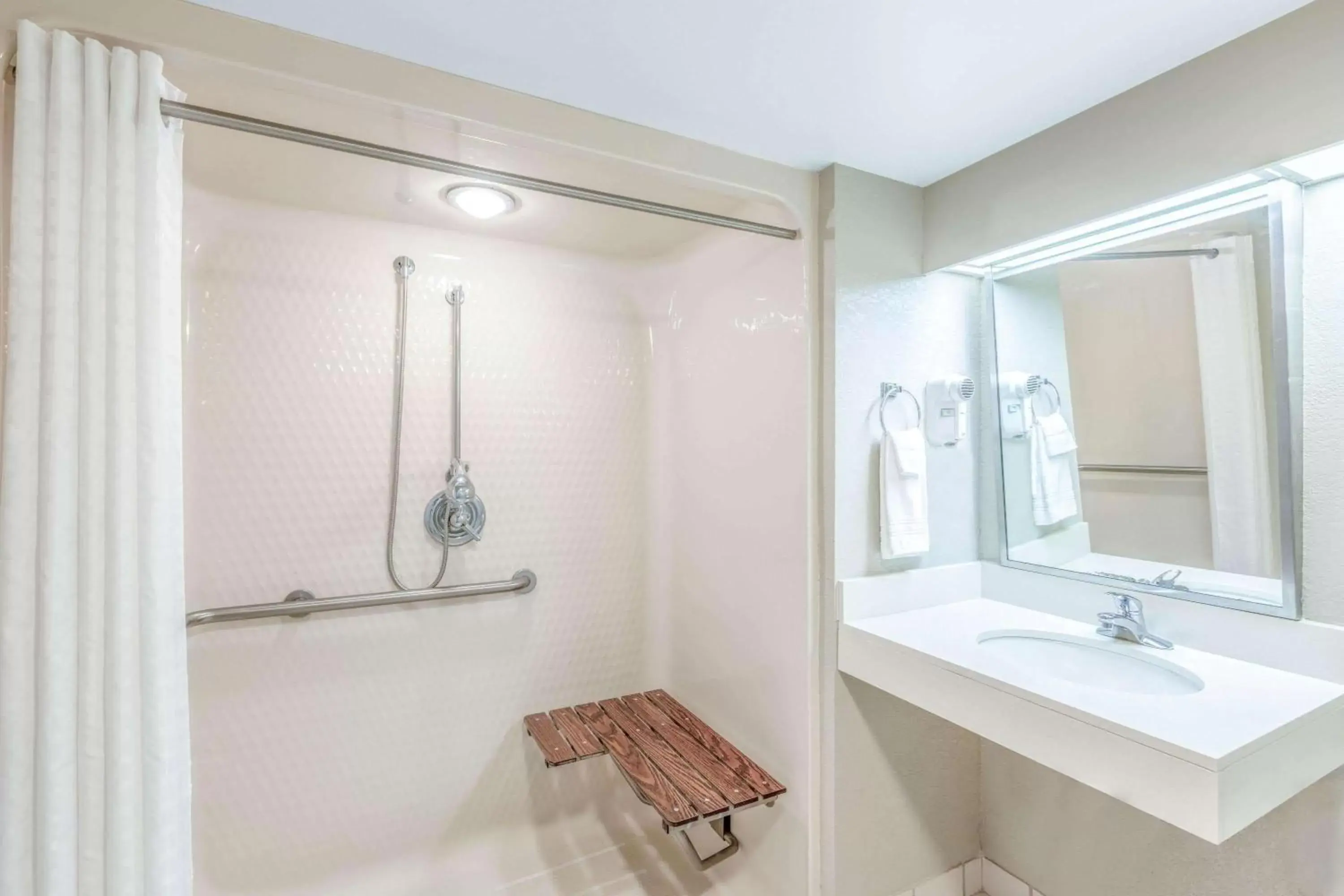 Shower, Bathroom in Days Inn by Wyndham Eagan Minnesota Near Mall of America