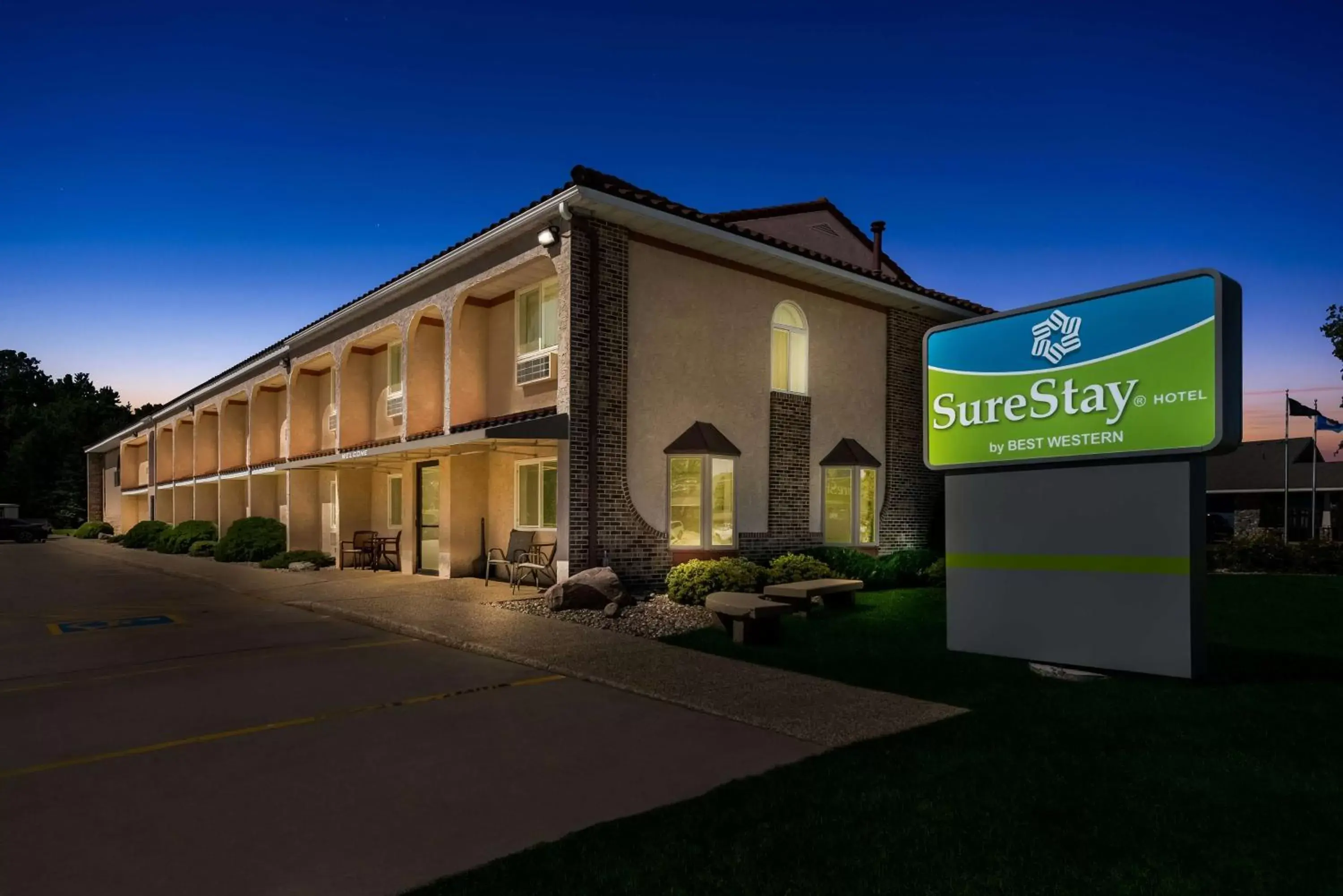 Property building in SureStay Hotel by Best Western Spicer Property building in SureStay Hotel by Best Western Spicer