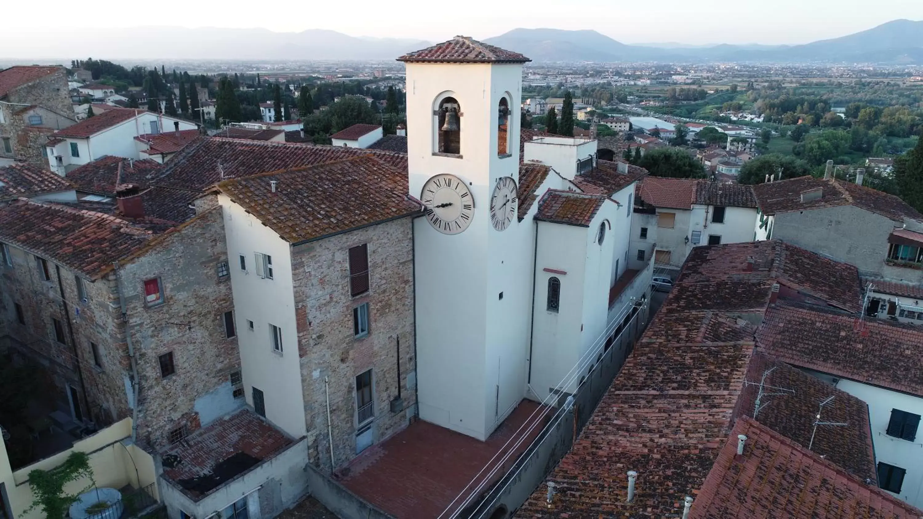 Nearby landmark in B&B L'Orologio