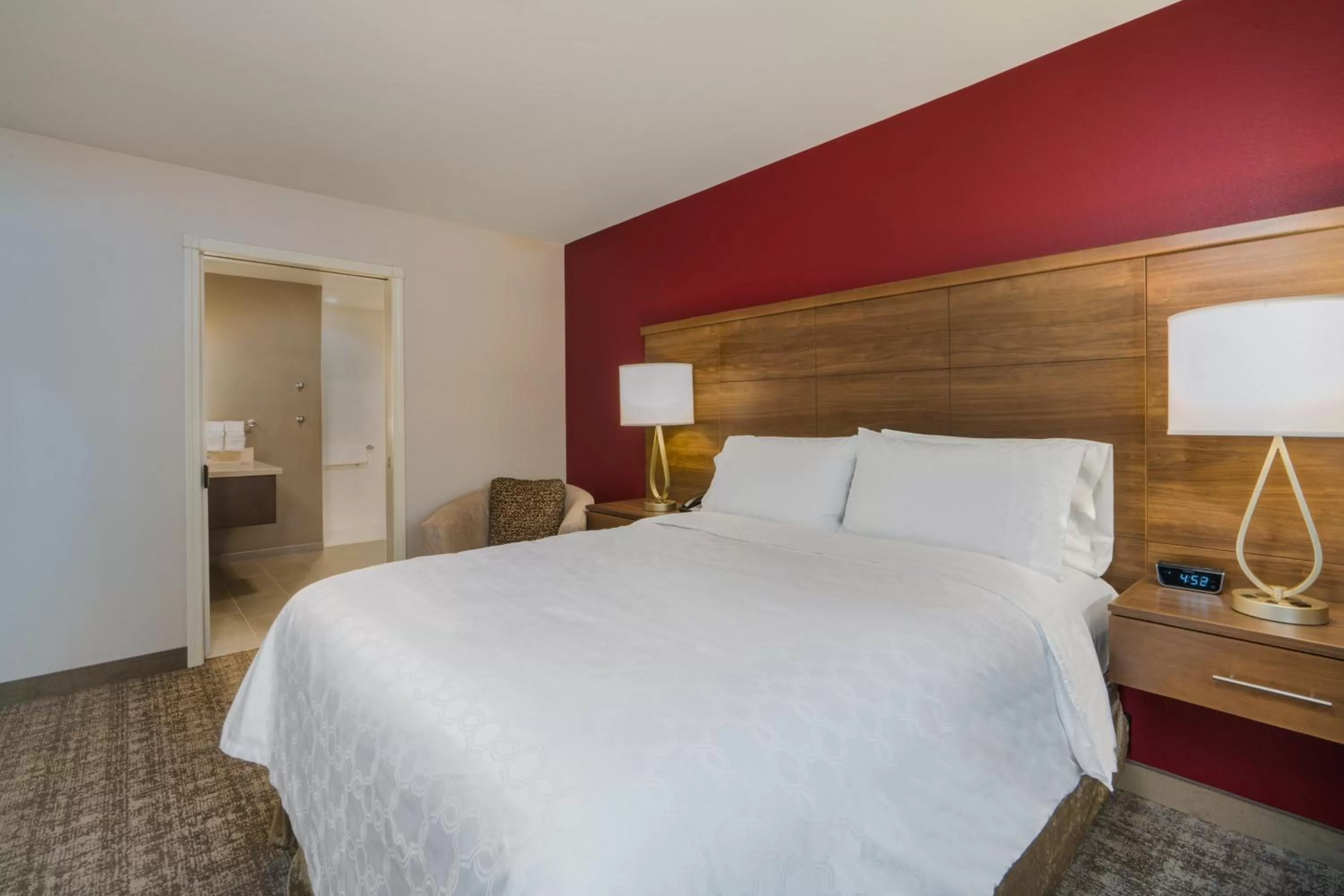 Photo of the whole room, Bed in Staybridge Suites Anchorage by IHG