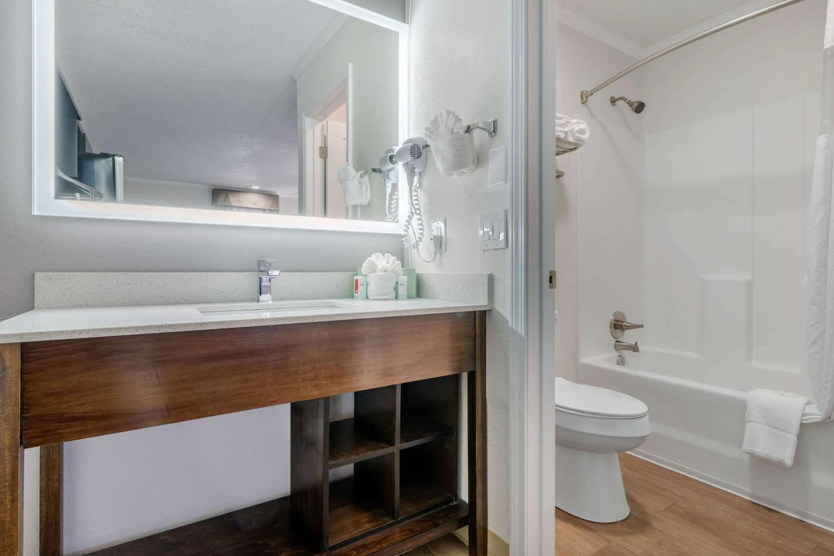 Bedroom, Bathroom in Suburban Studios at the University