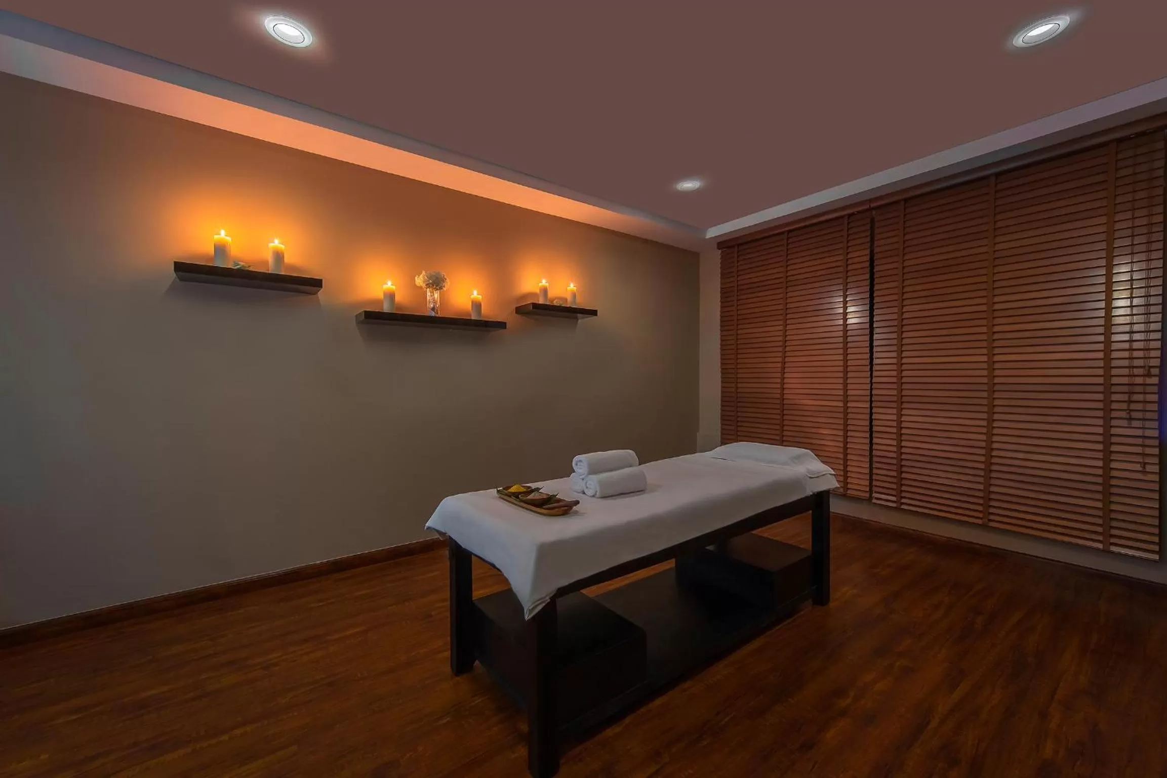 Massage in Ezdan Hotel West Bay