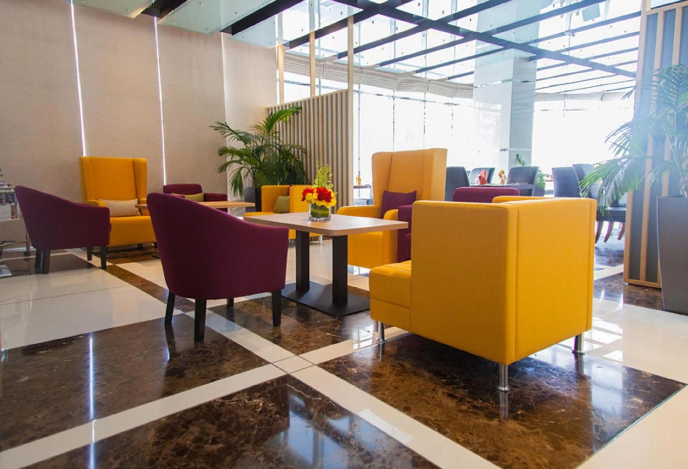 Communal lounge/ TV room in Pearl Executive Hotel Apartments