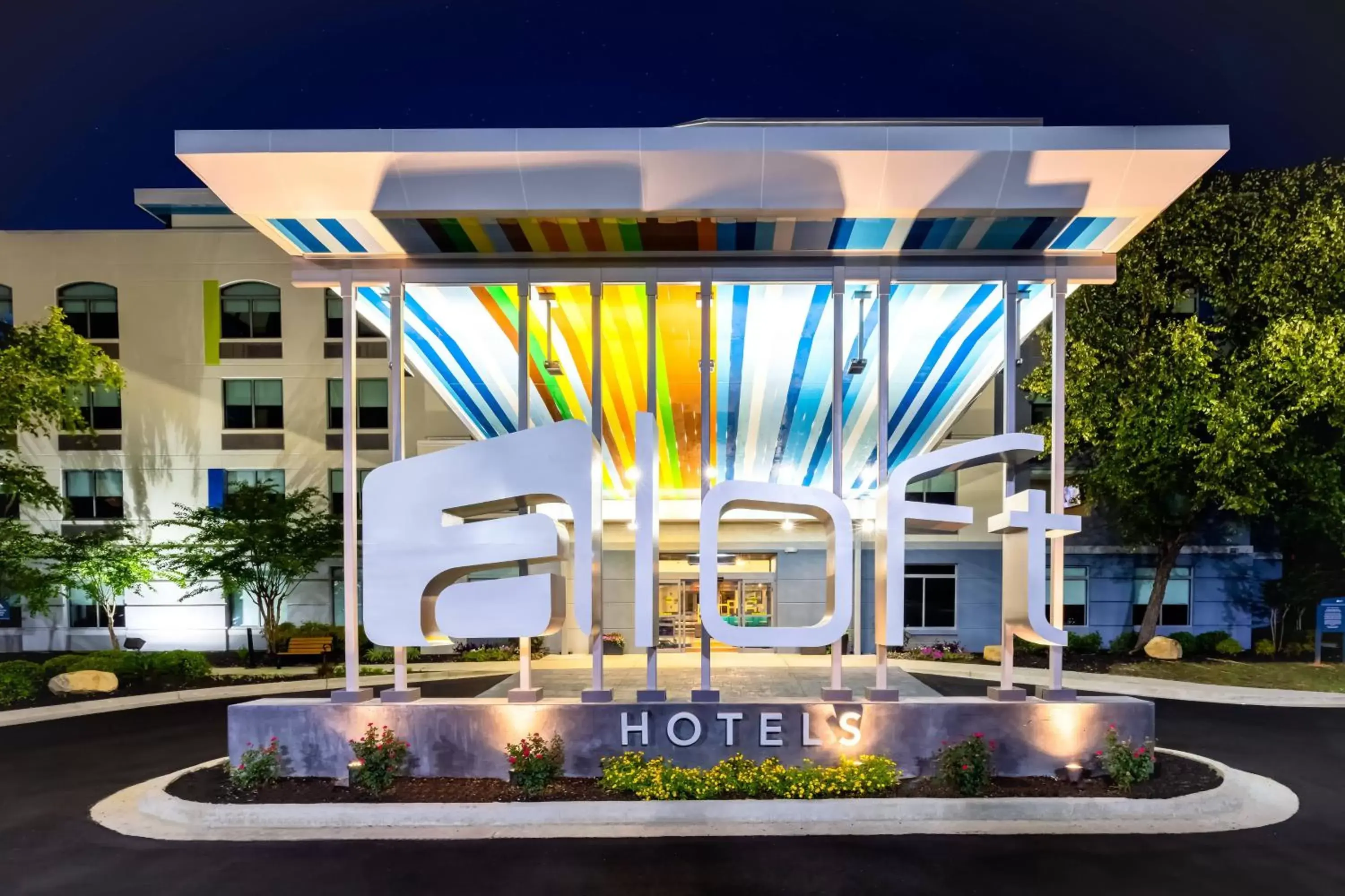 Property Building in Aloft Columbia Harbison