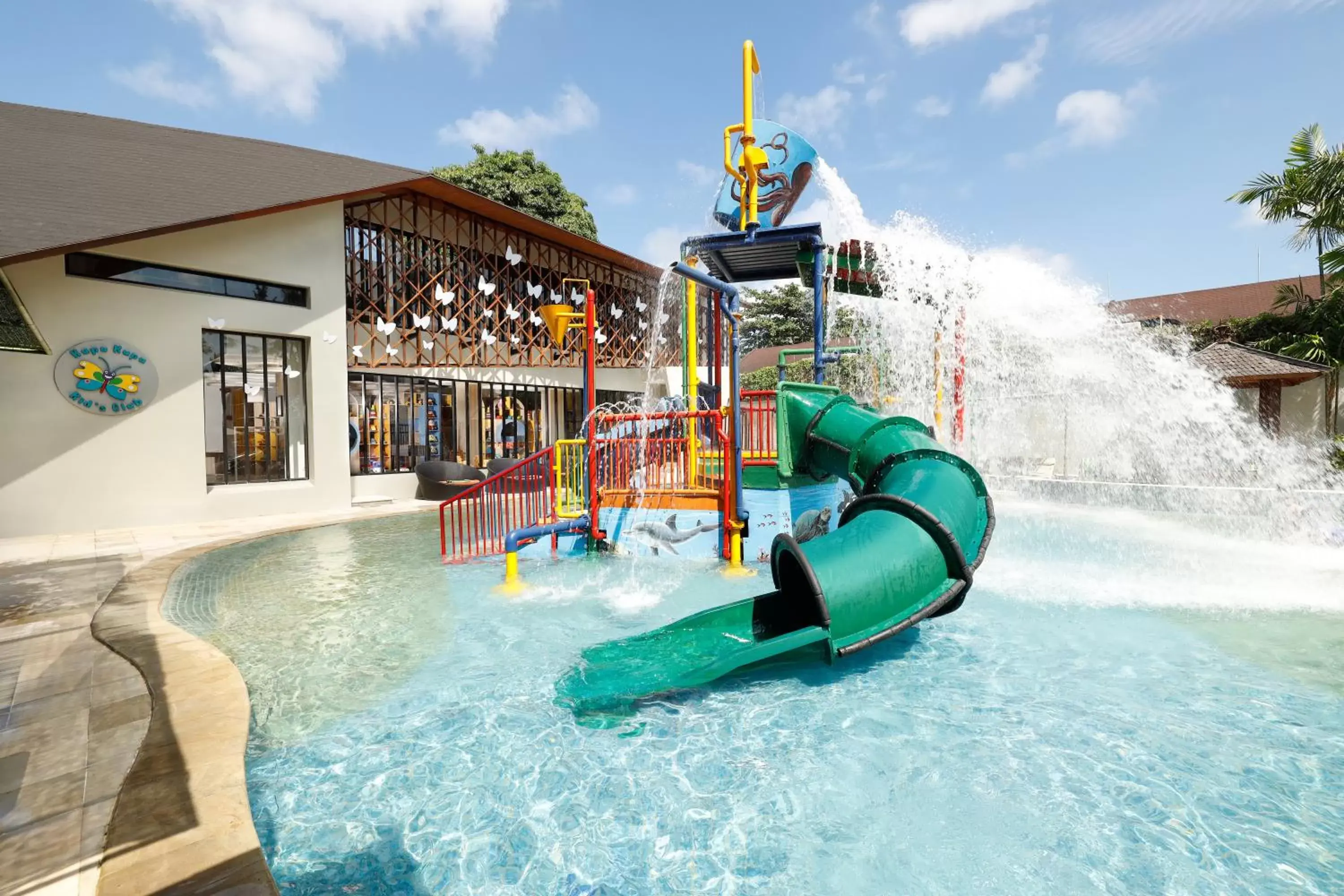 Aqua park, Water Park in Bali Dynasty Resort