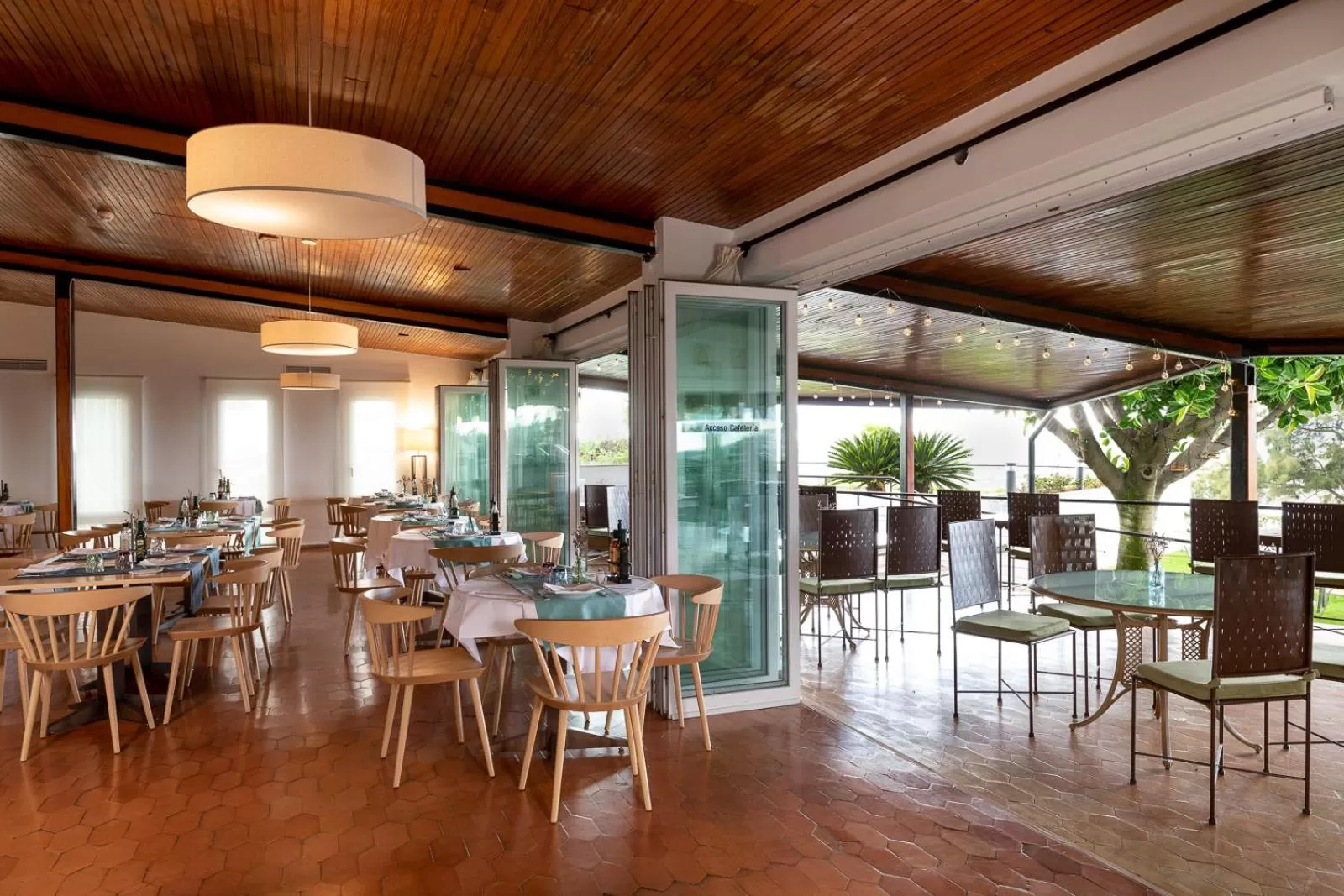 Restaurant/places to eat in Parador de Ayamonte