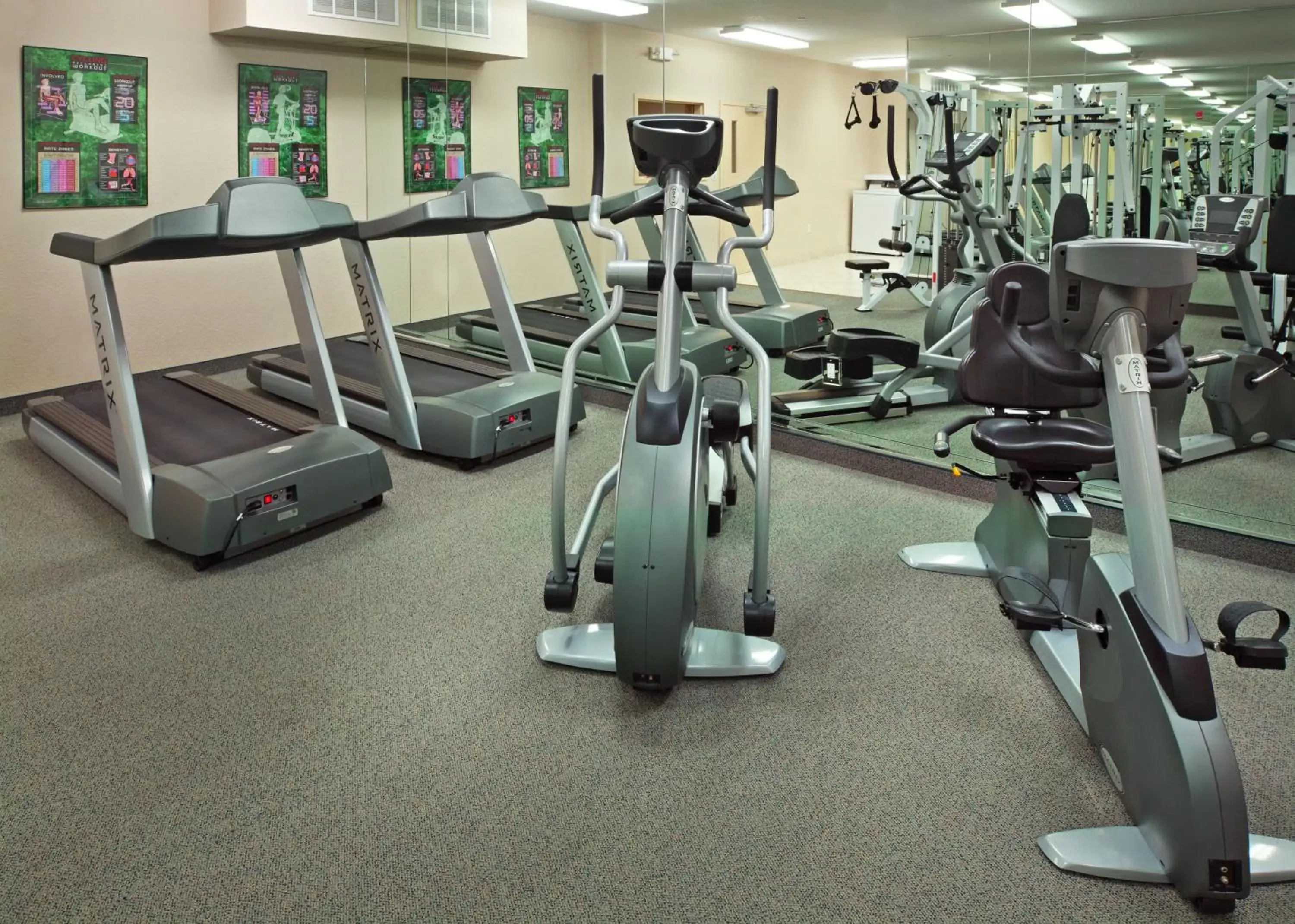 Spa and wellness centre/facilities, Fitness Center/Facilities in Candlewood Suites West Little Rock, an IHG Hotel